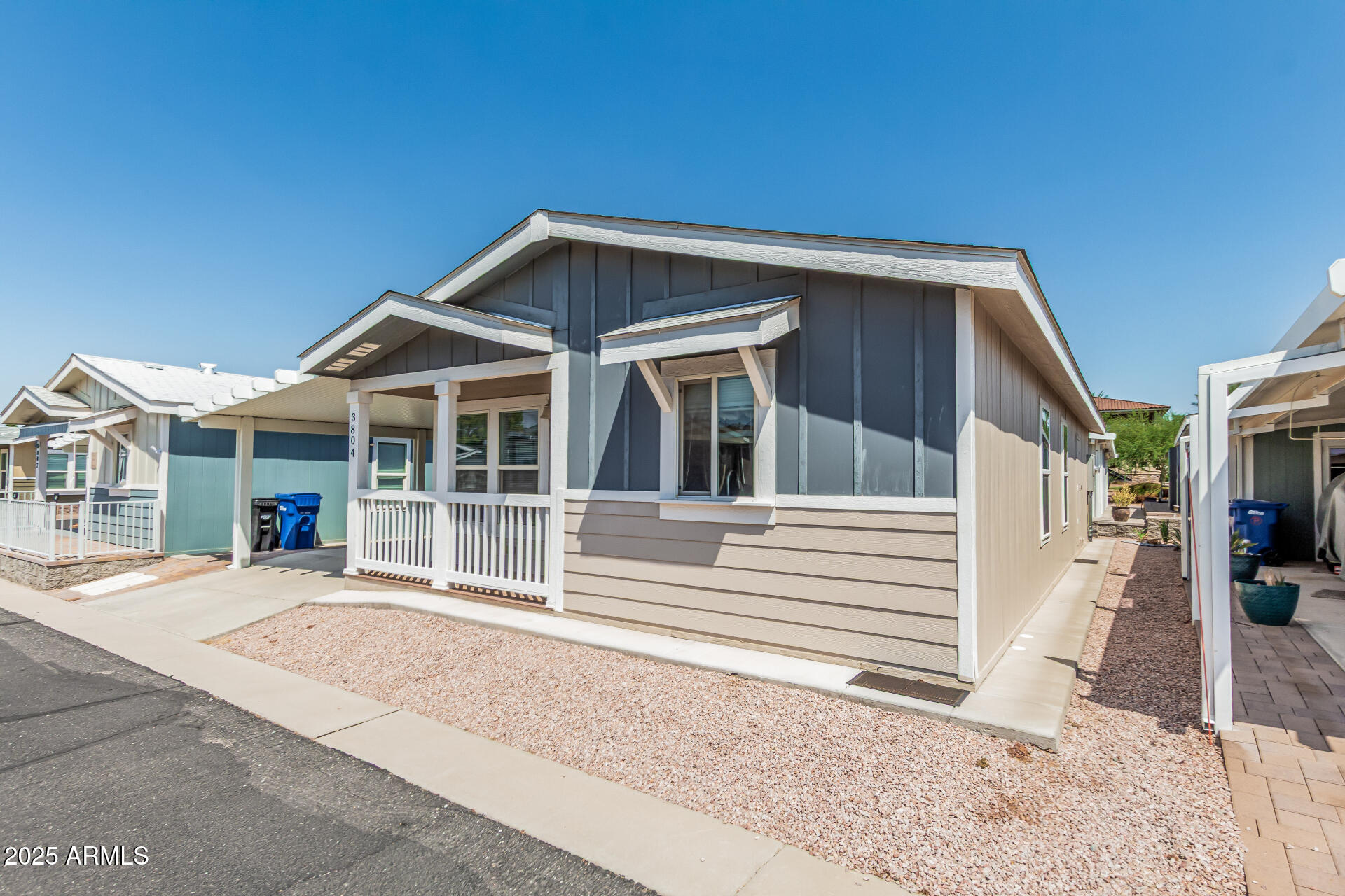 650 N HAWES Road 3804