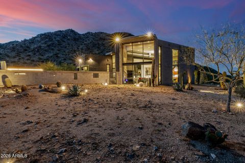 Photo of 33893 N Chuckwalla Trail, Queen Creek, AZ 85144 (MLS # 6976457)