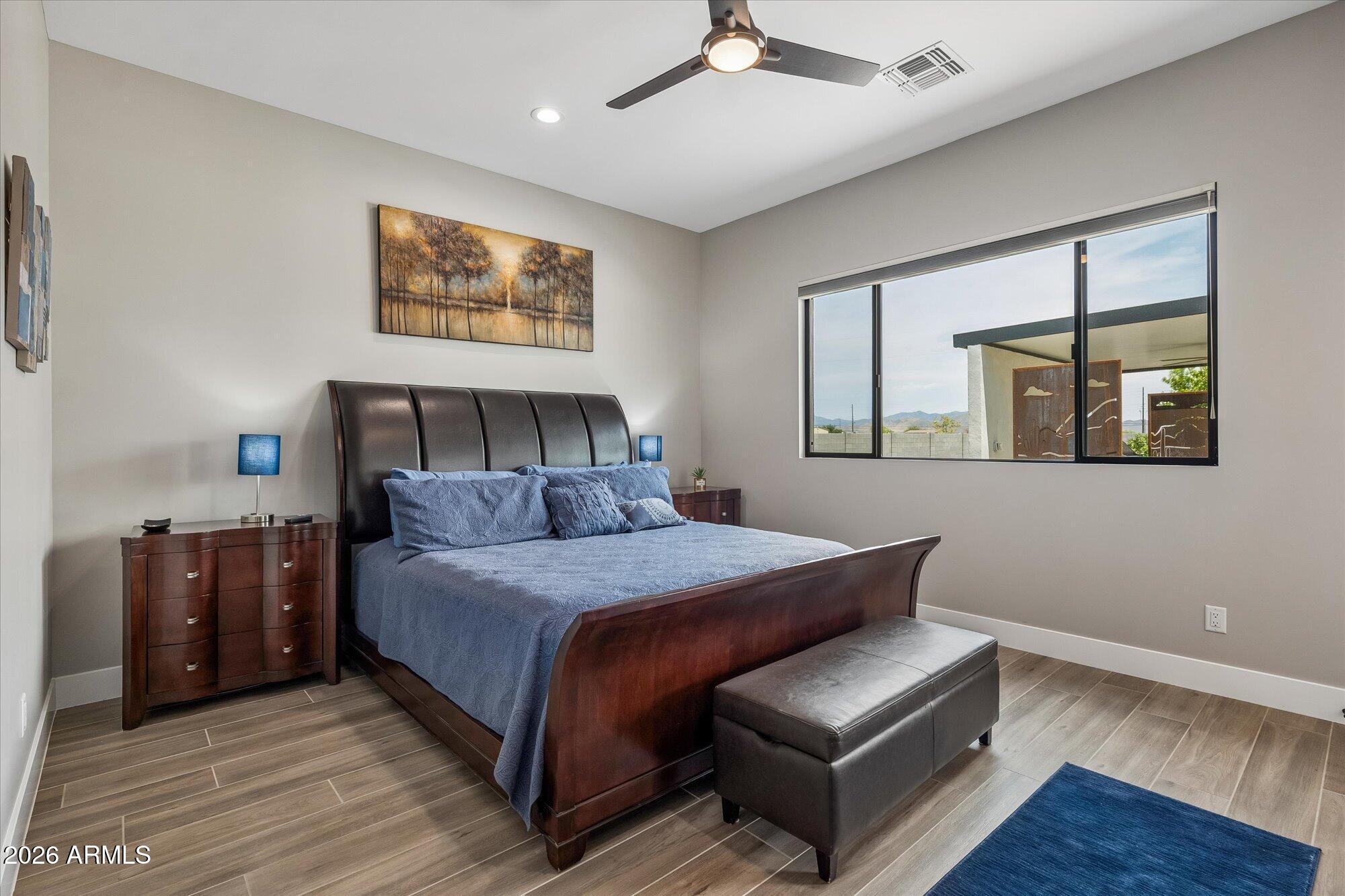 NORTH MOUNTAIN ESTATES - Residential