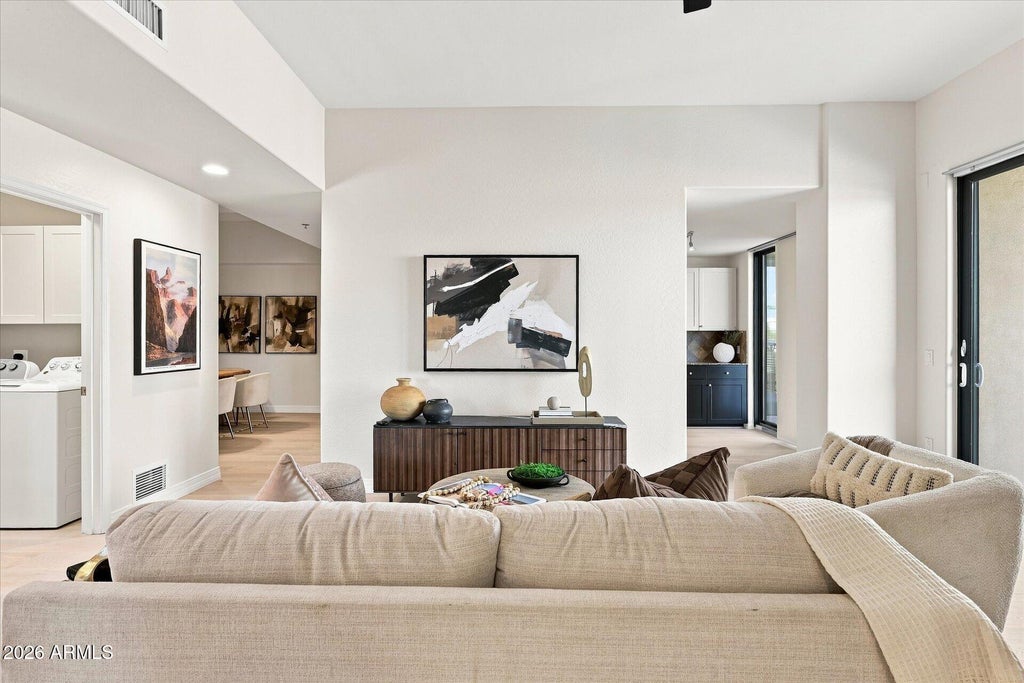 Photo of 2302 N Central Avenue #313, Phoenix, AZ 85004 (MLS # 7058643)