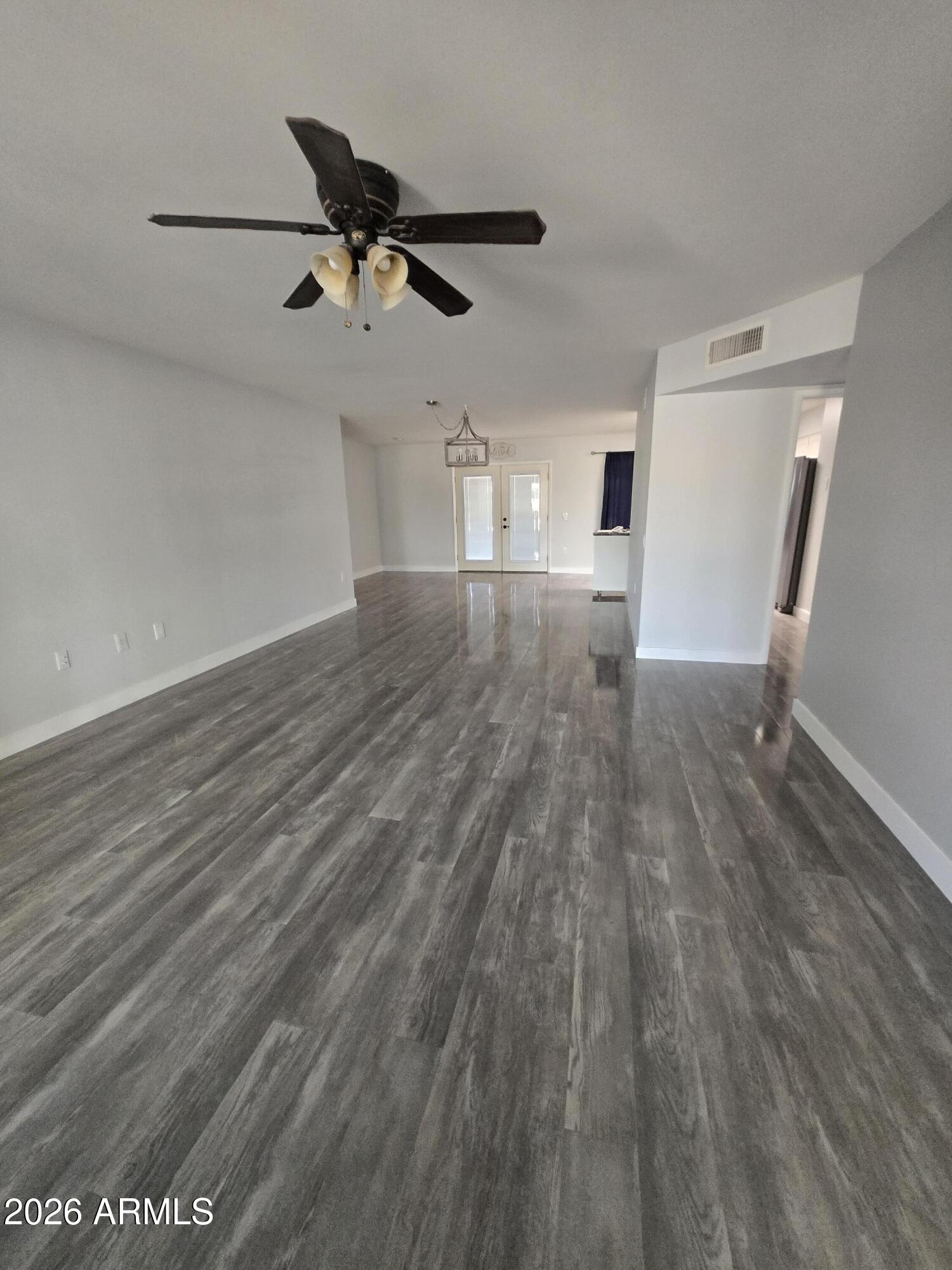 10049 W OAKMONT Drive