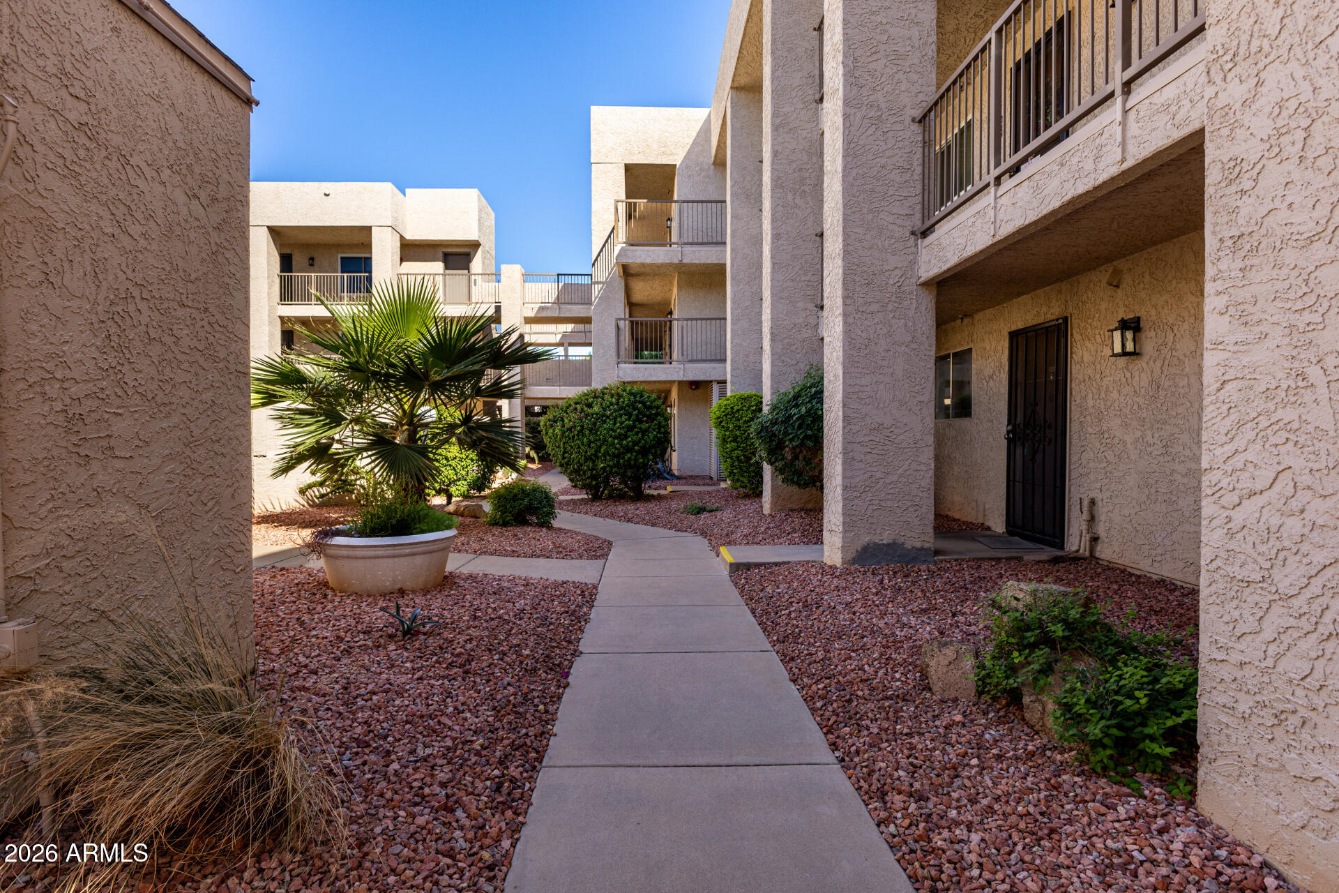 7474 E EARLL Drive 112