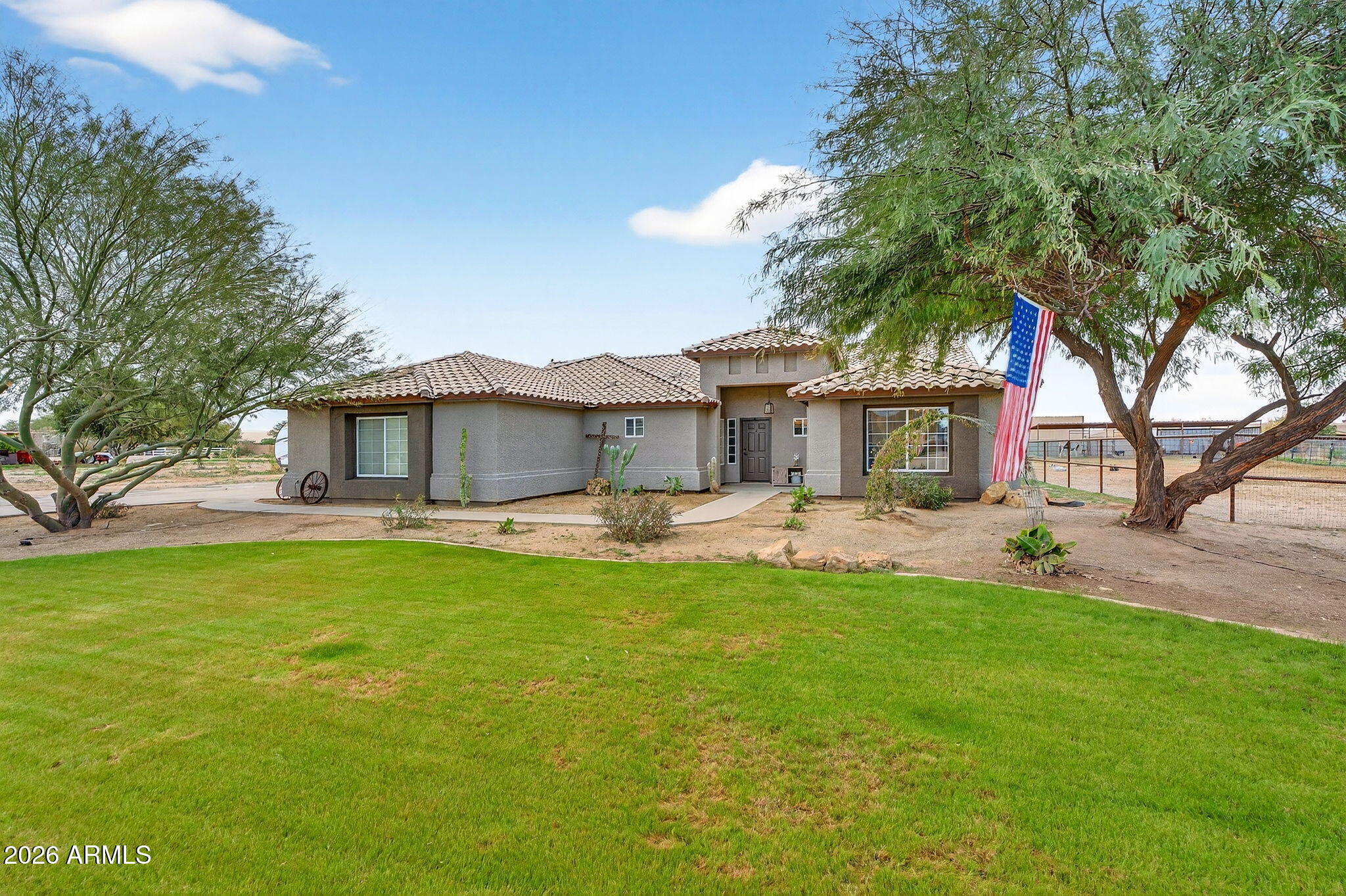 3983 E TRIPLE CROWN Drive