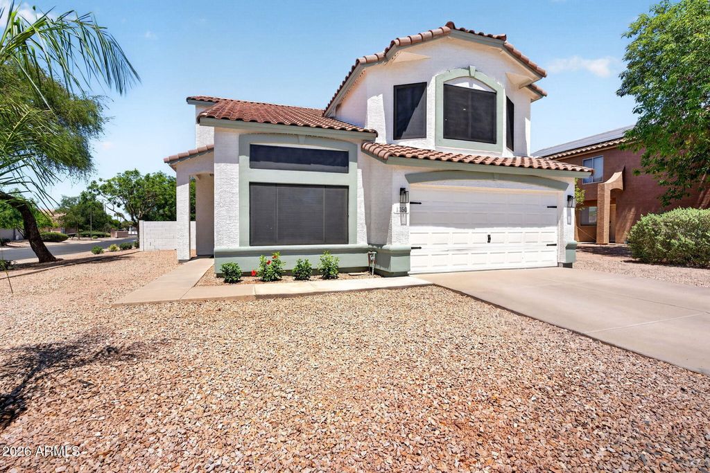 Photo of 1350 E Gail Court, Gilbert, AZ 85296 (MLS # 7028404)