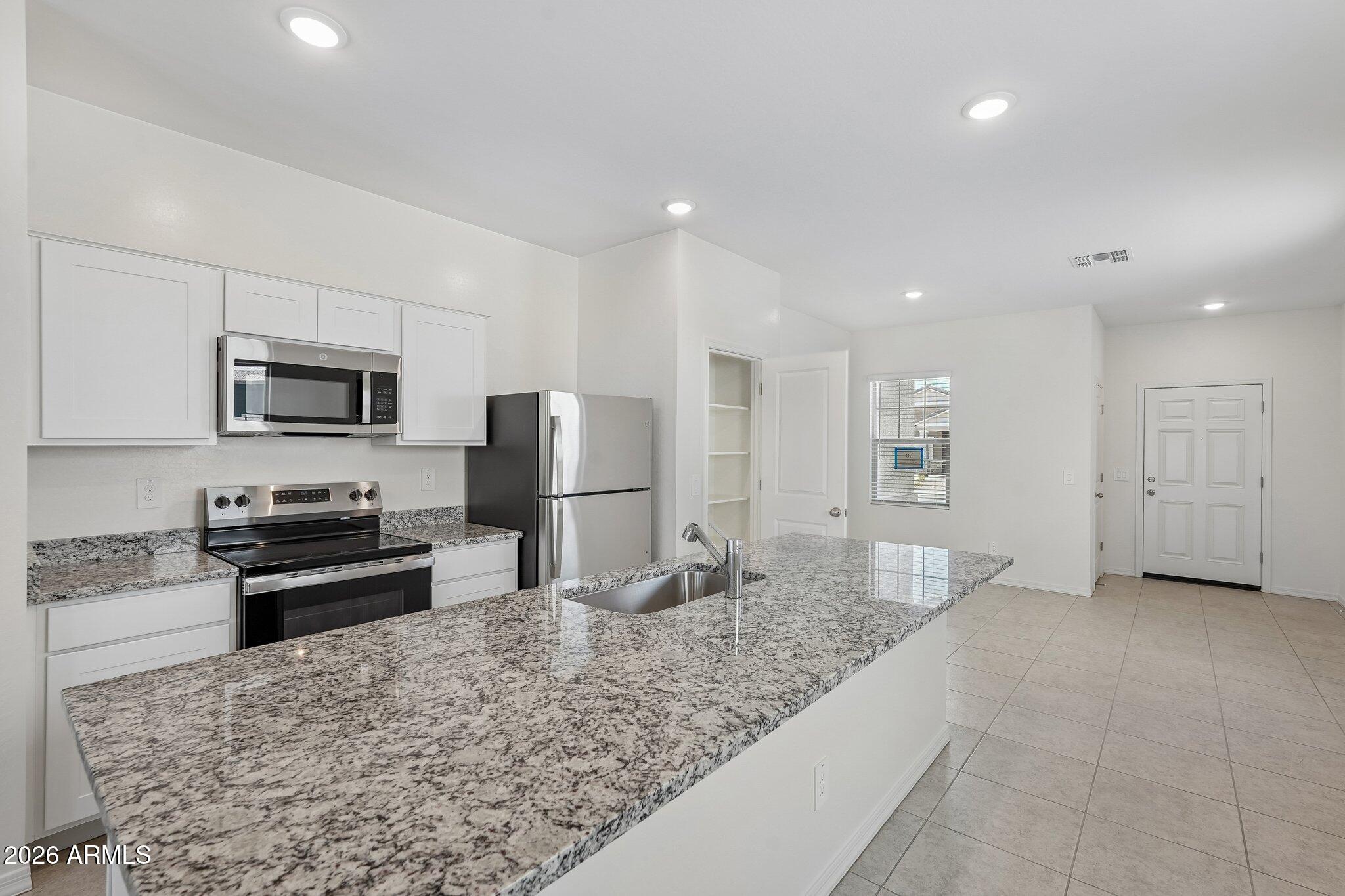 9629 W GABY Road
