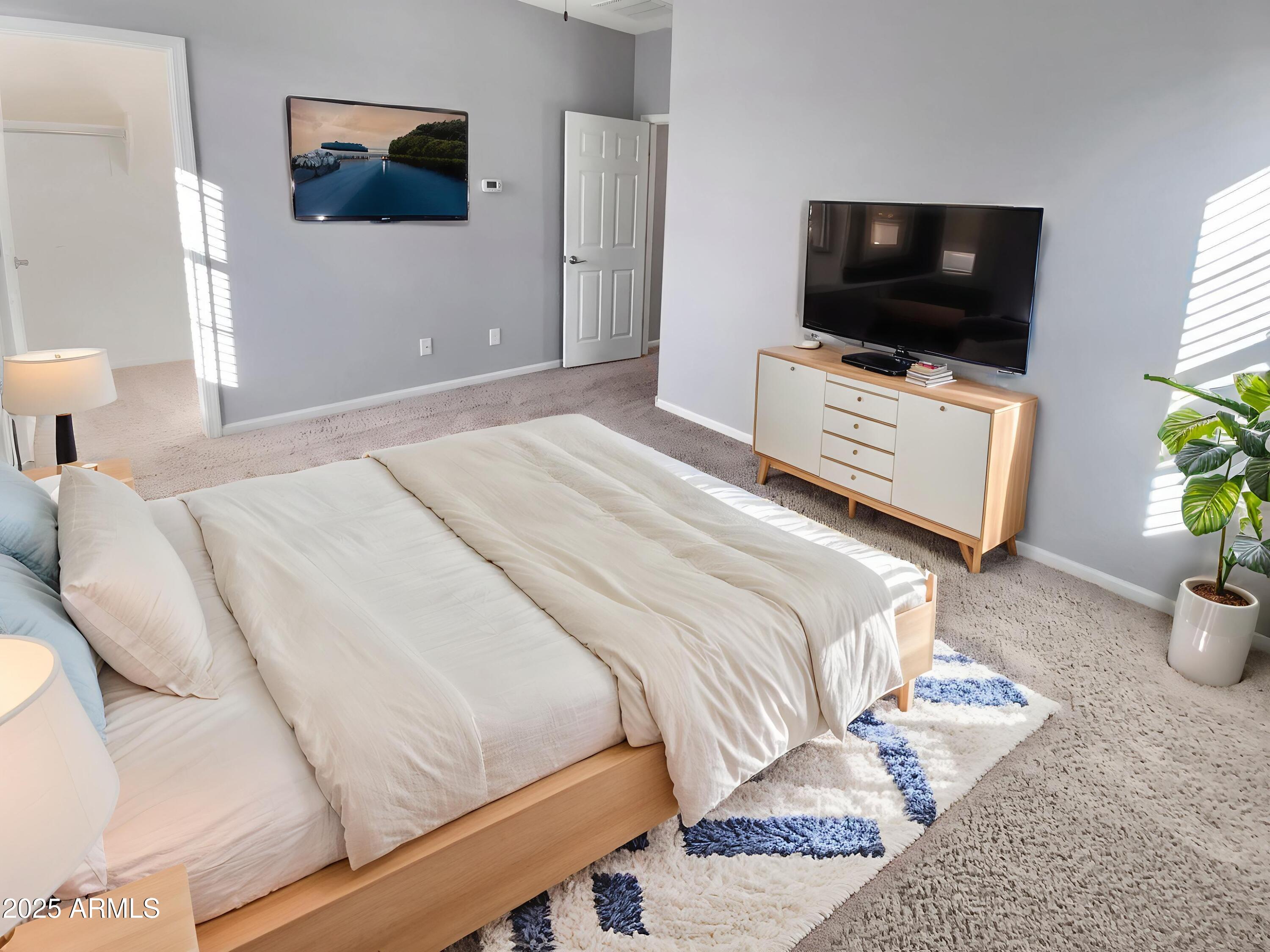12211 W PRICKLY PEAR Trail