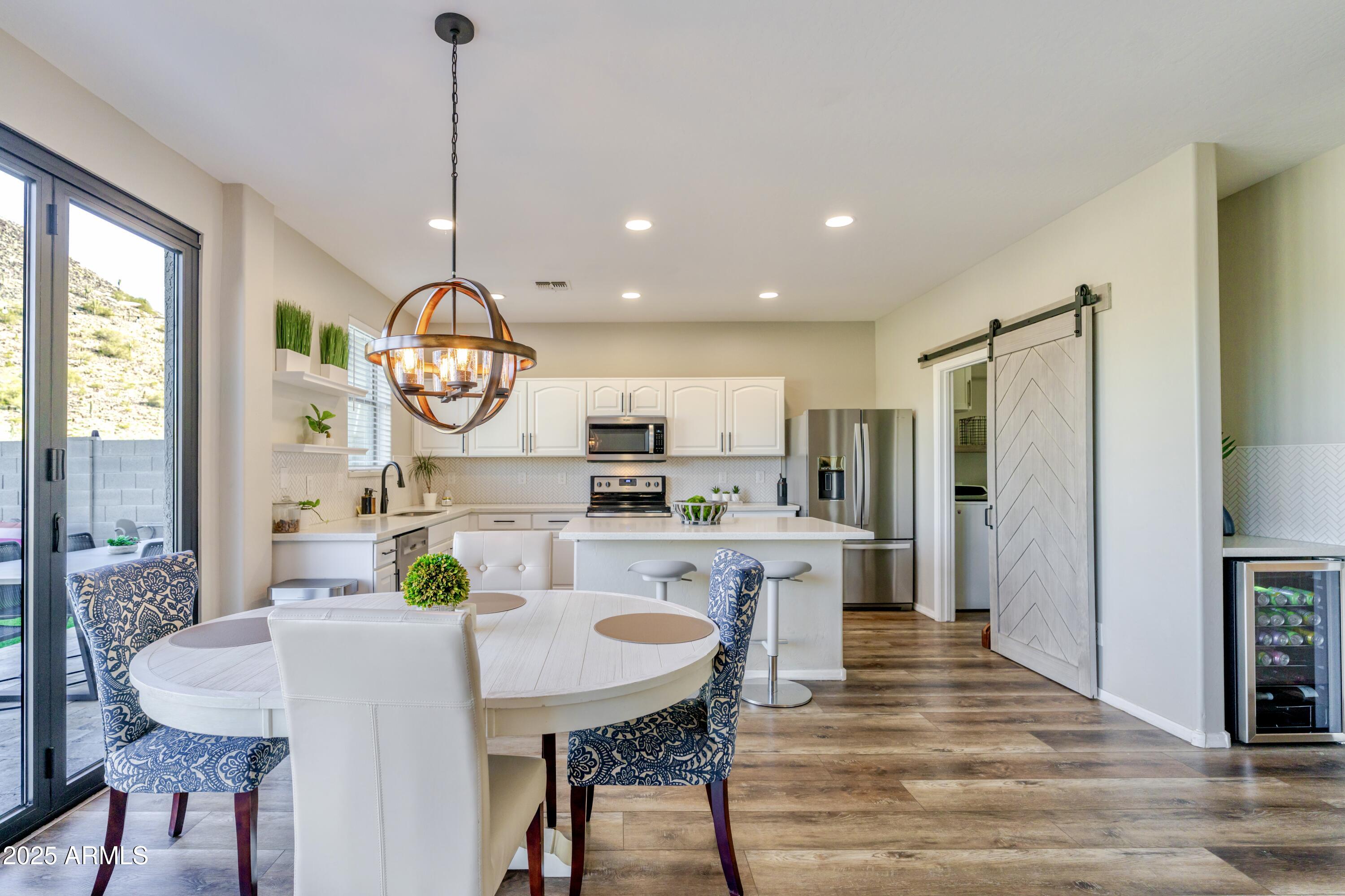 1640 E CIELO GRANDE Avenue