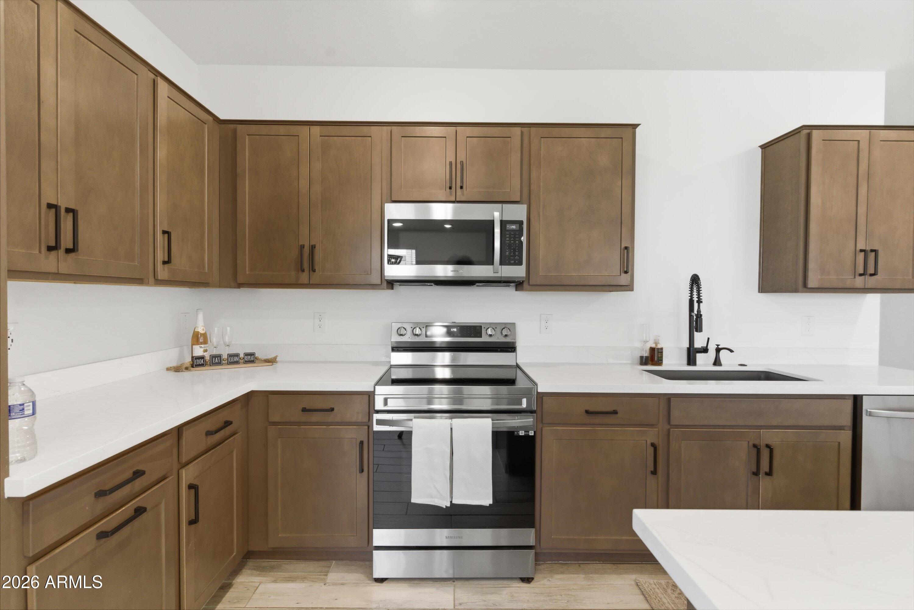 18460 W JESSIE Lane