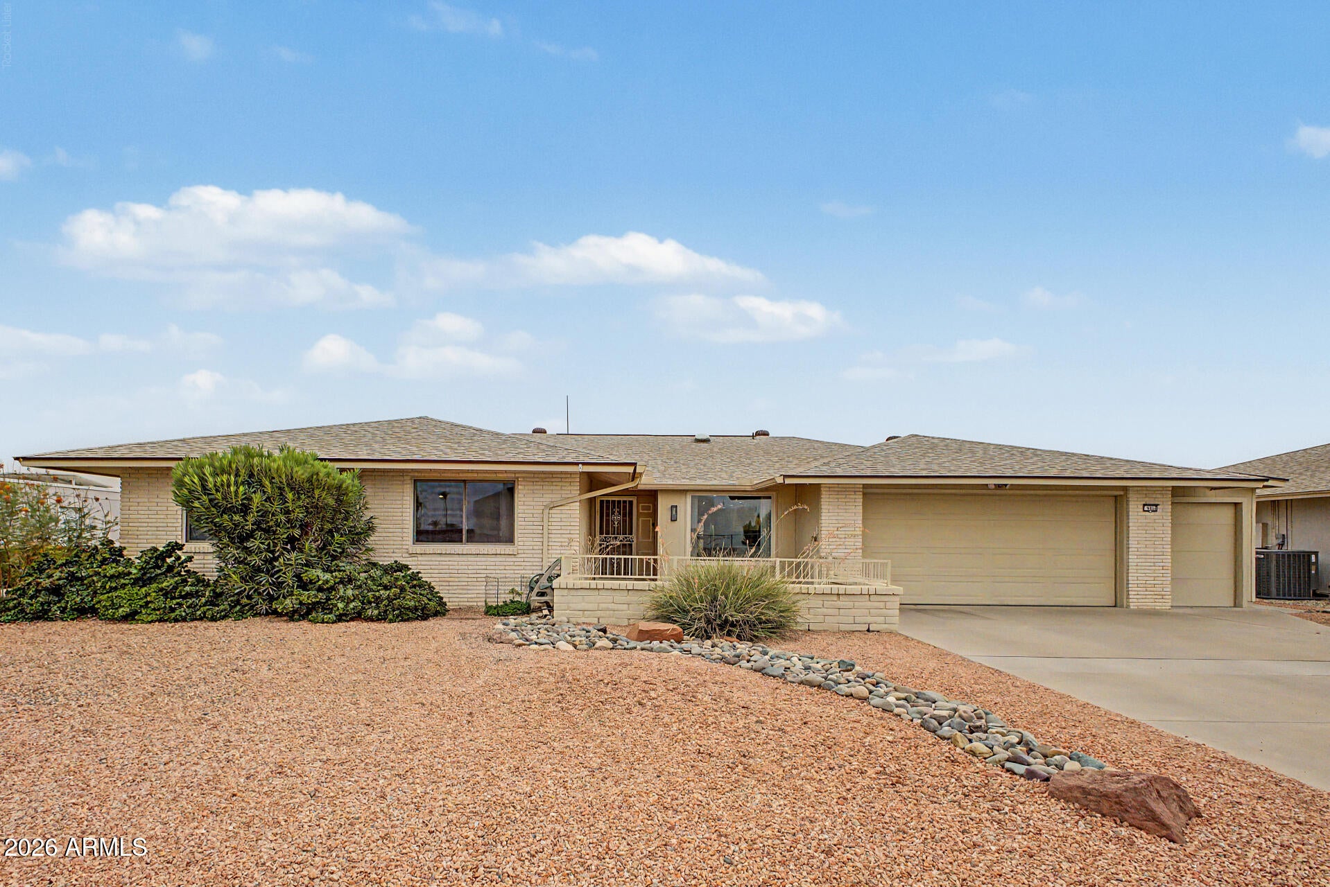 9433 W HUTTON Drive