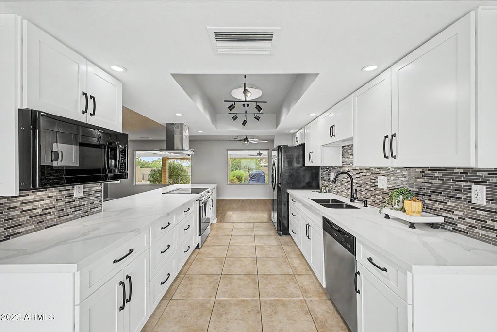 Photo of 9433 W Hutton Drive, Sun City, AZ 85351 (MLS # 7062986)