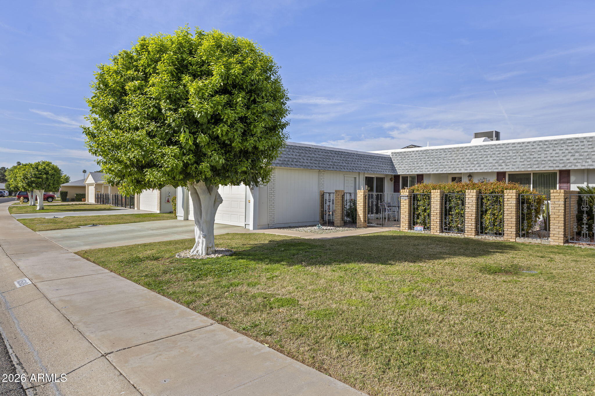 10509 W ROUNDELAY Circle