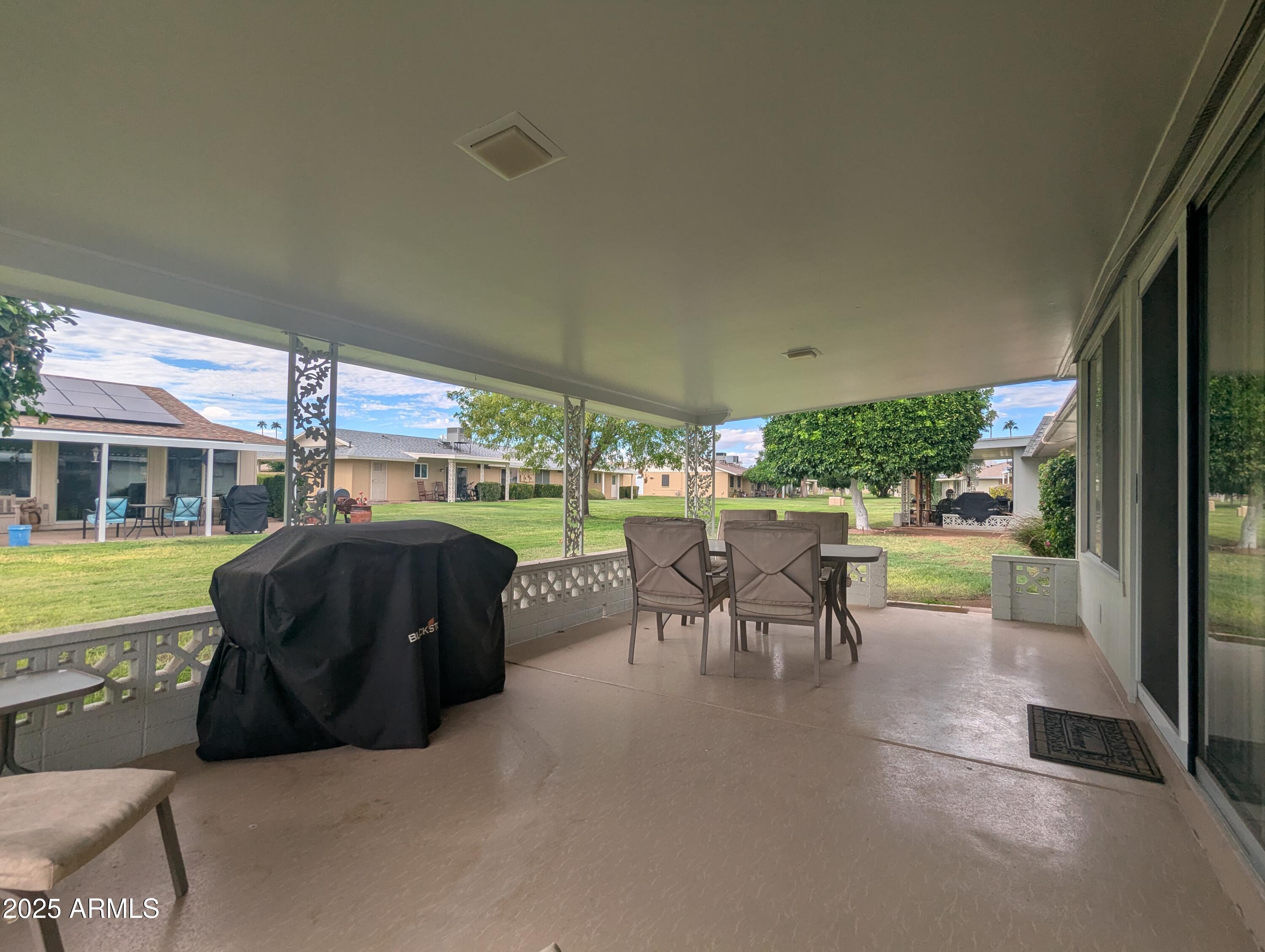 10509 W ROUNDELAY Circle