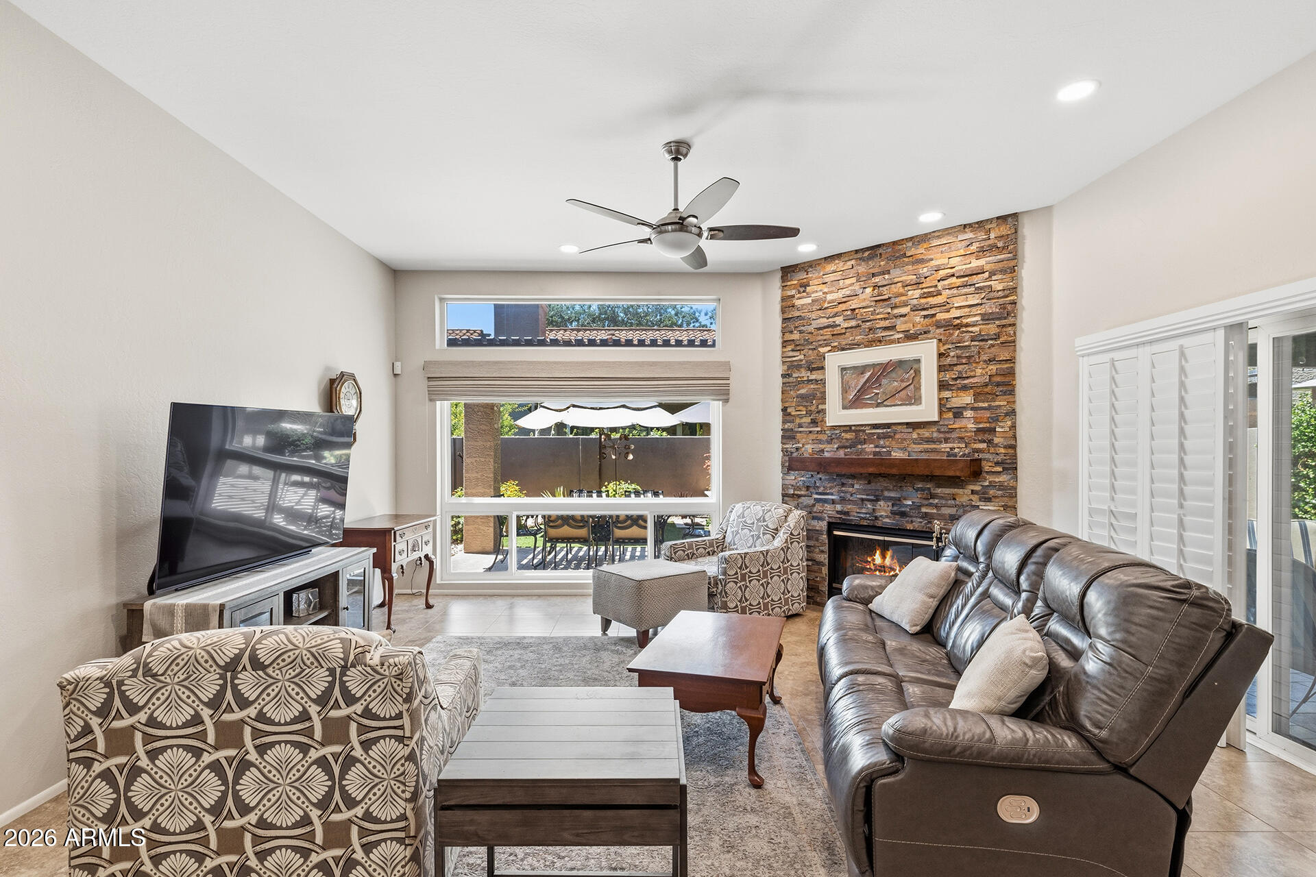 4113 E PARADISE Drive