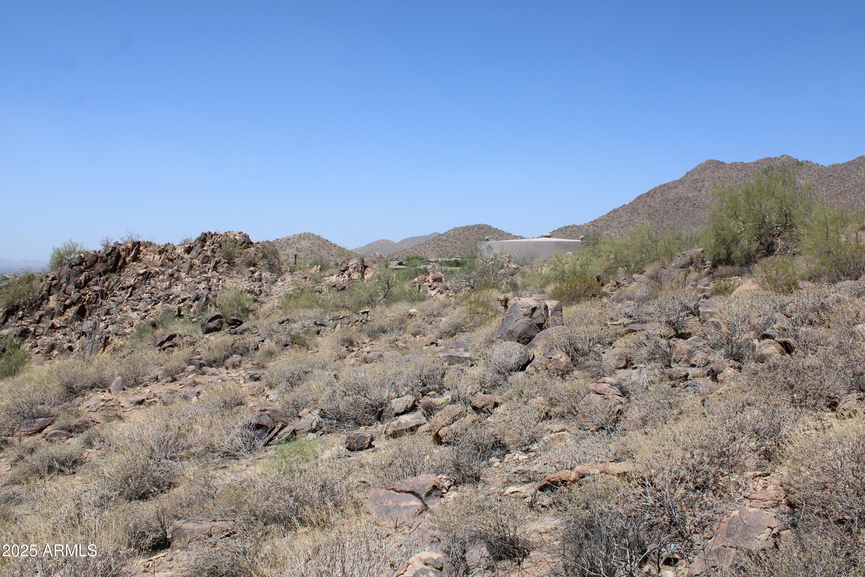 13990 E COYOTE Road 11