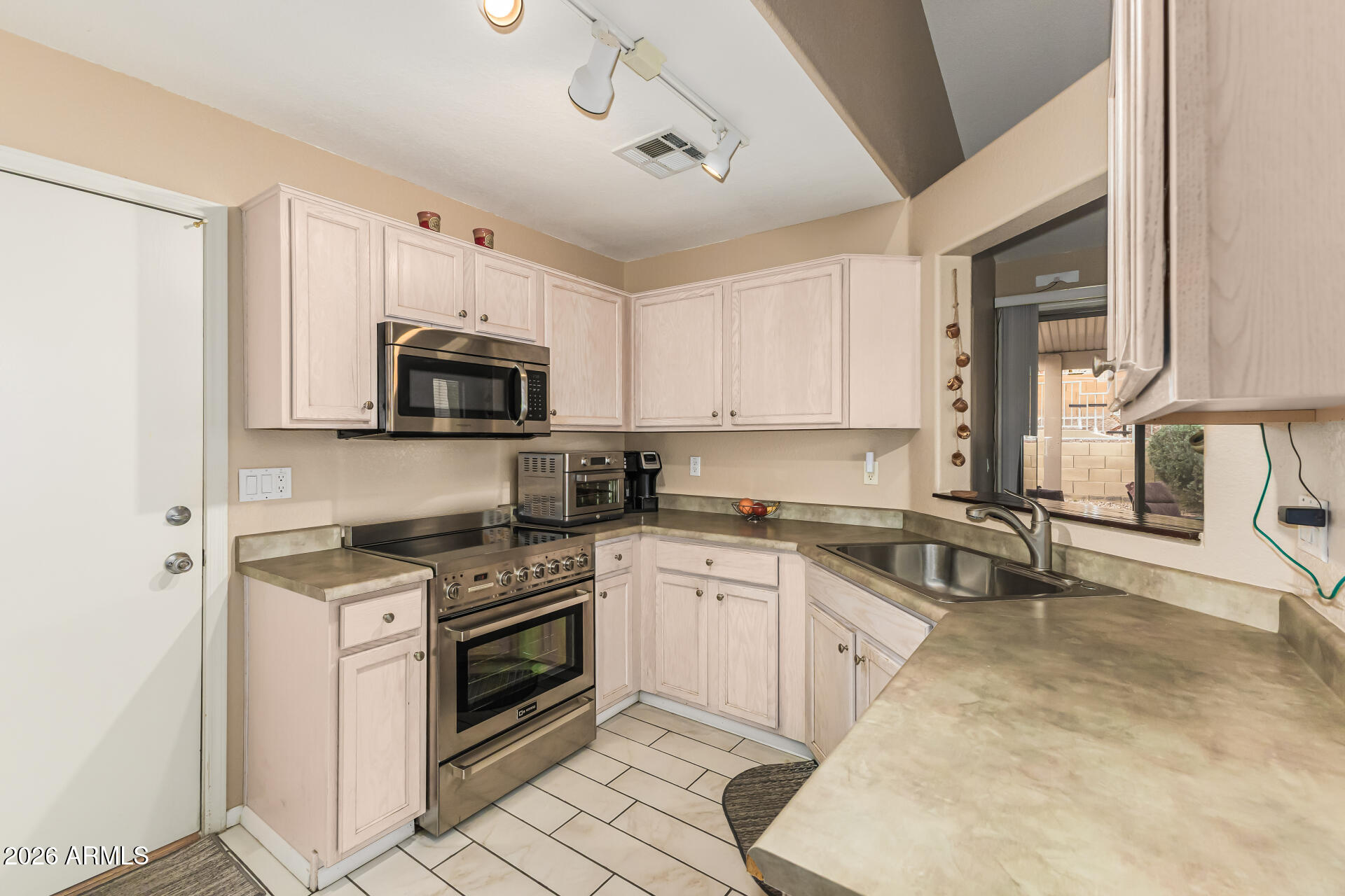 VISTA POINT - Residential