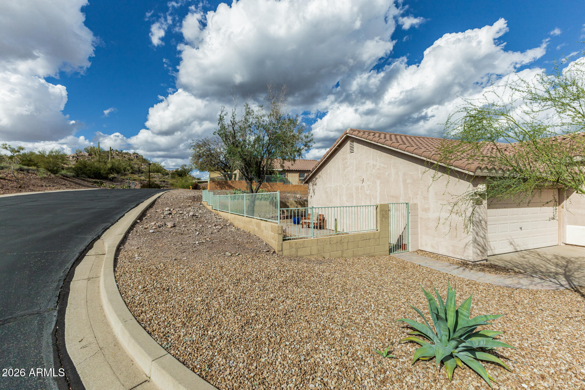 VISTA POINT - Residential