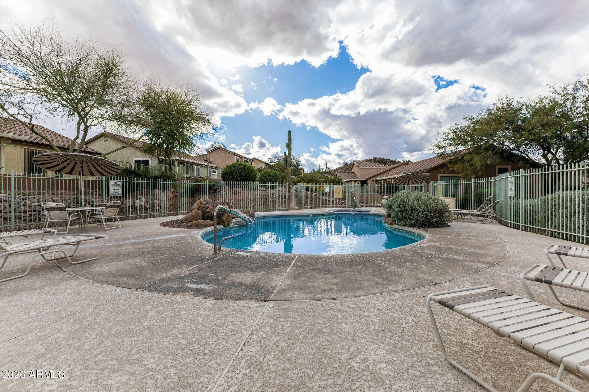 VISTA POINT - Residential