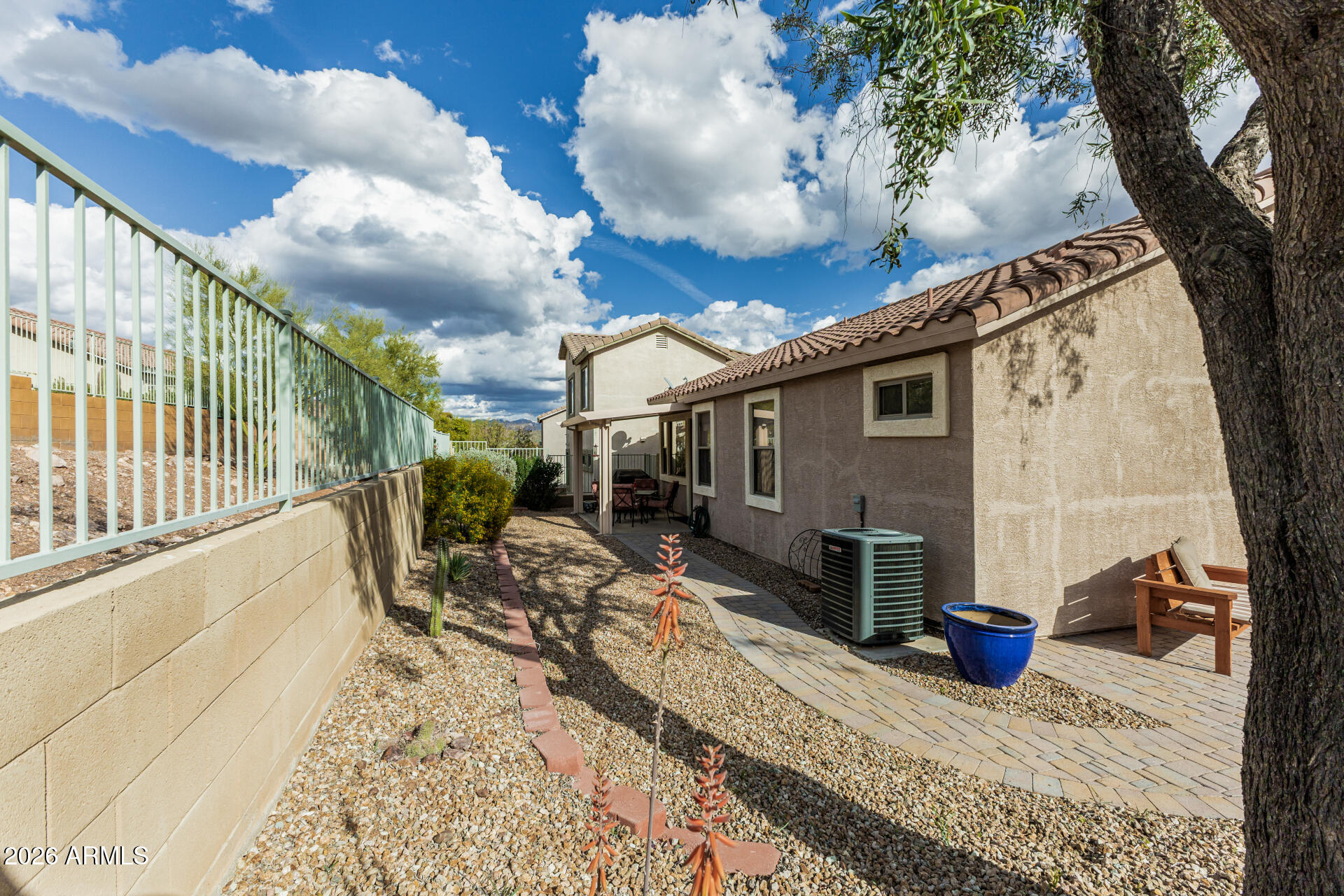 VISTA POINT - Residential