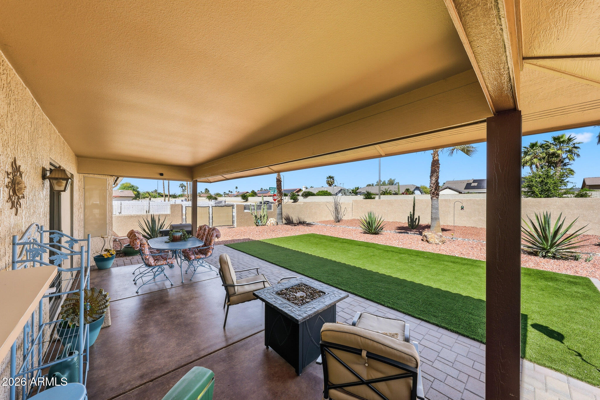 13726 W GABLE HILL Drive