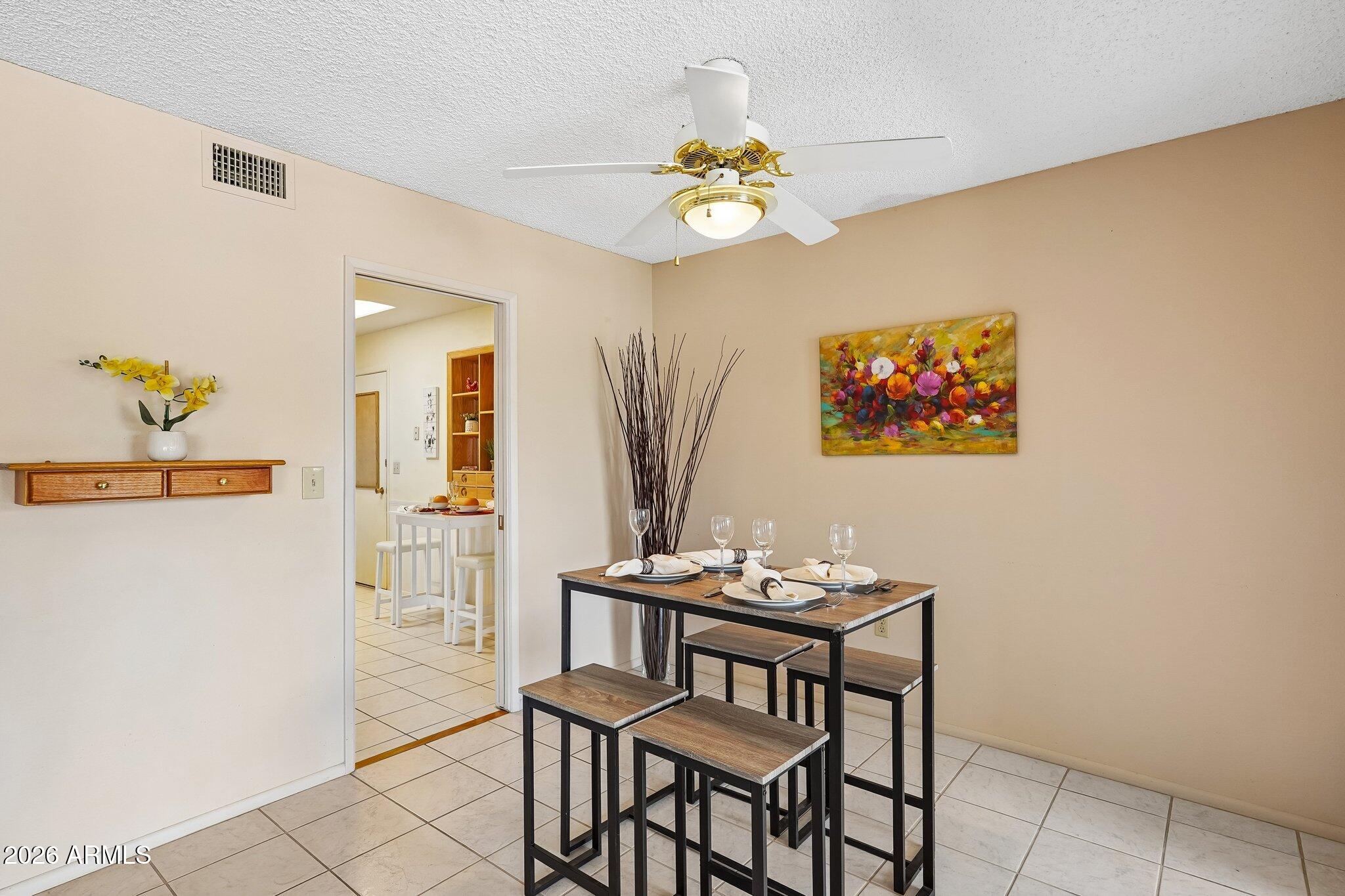 10941 W ROUNDELAY Circle