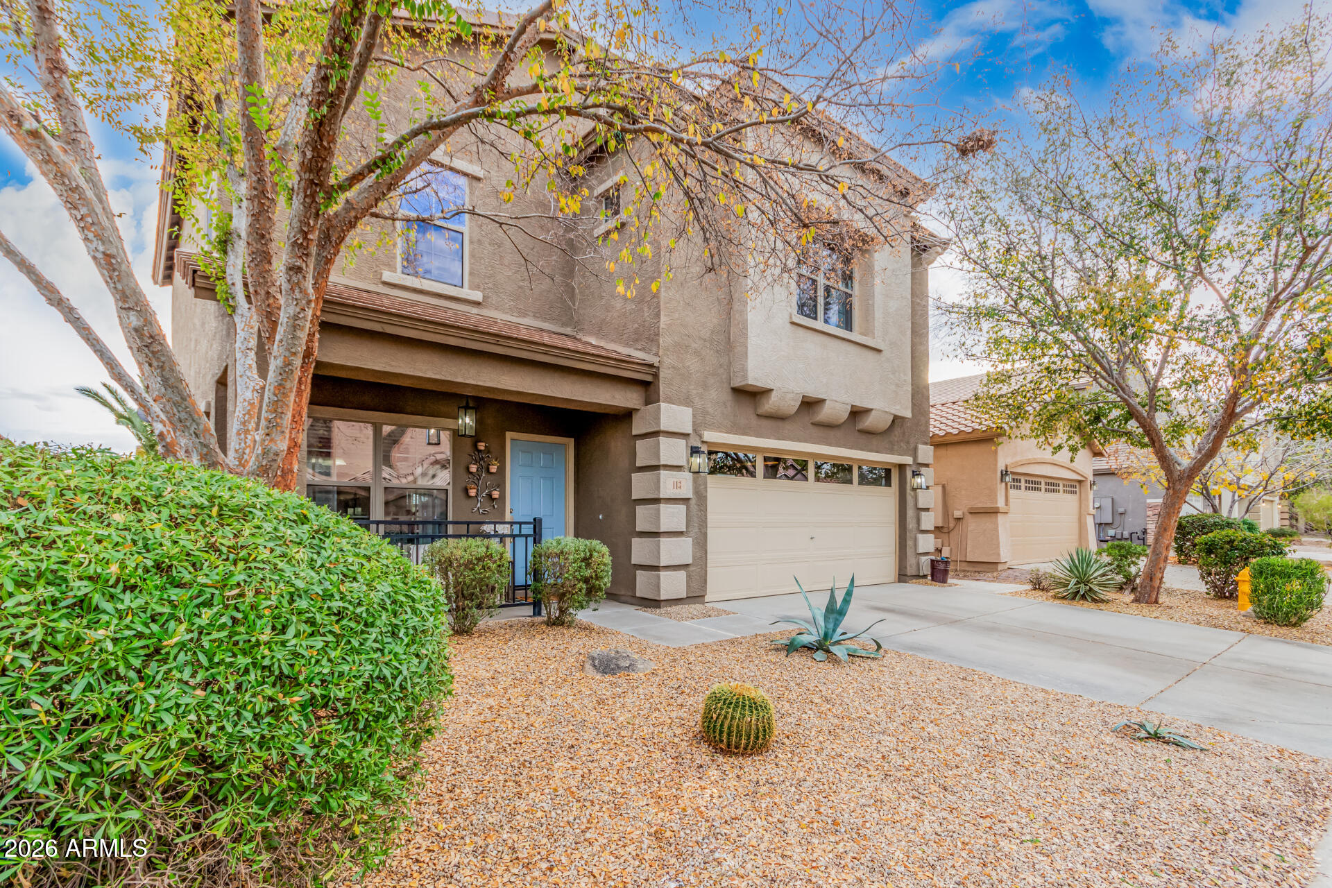 113 W DESERT VISTA Trail