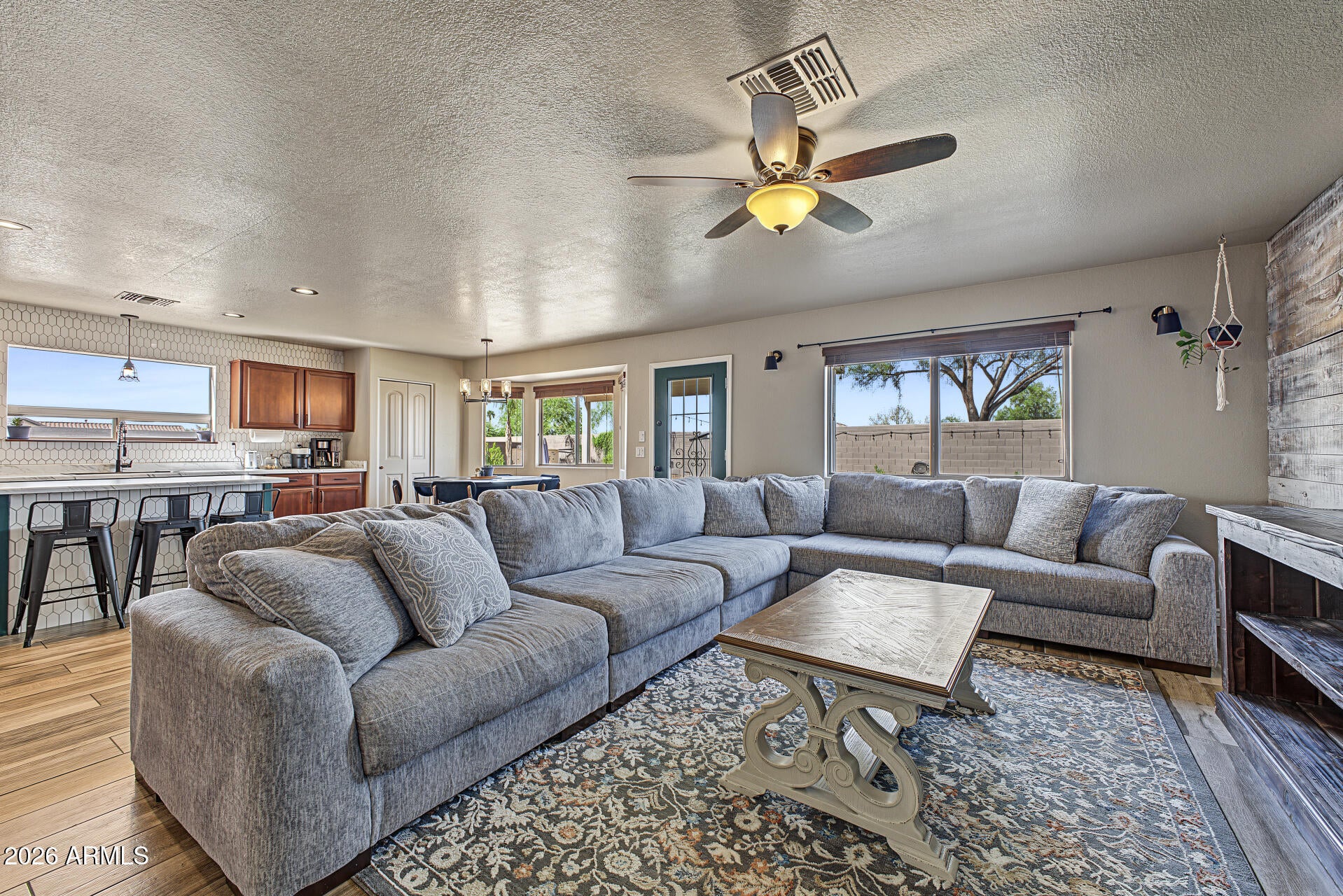 35394 N Barzona Trail