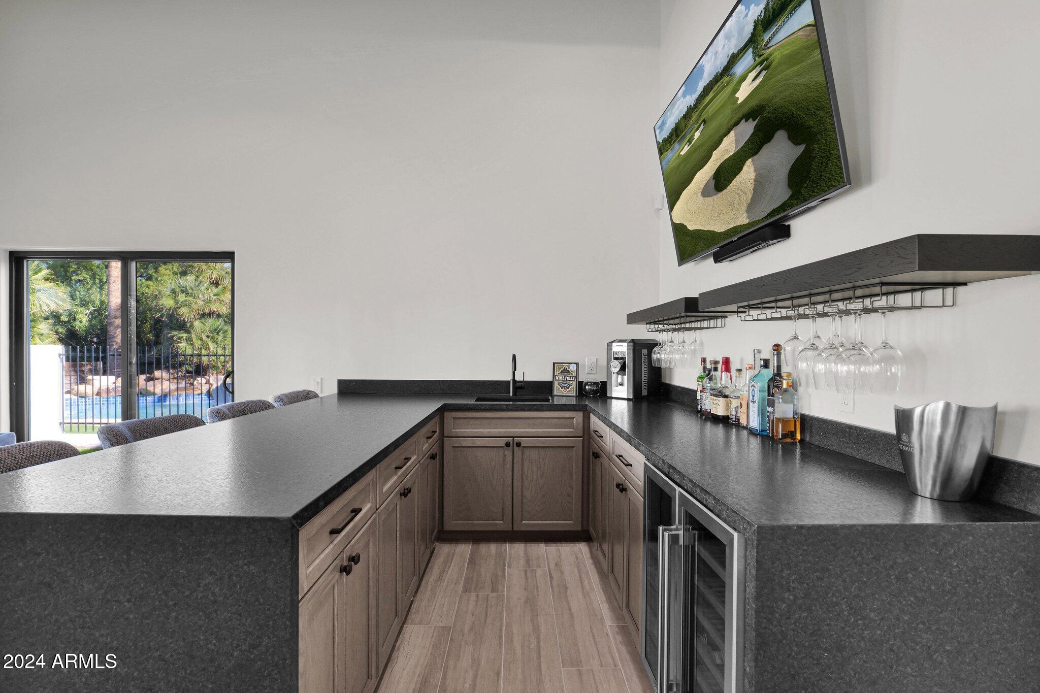 6834 E BELMONT Circle