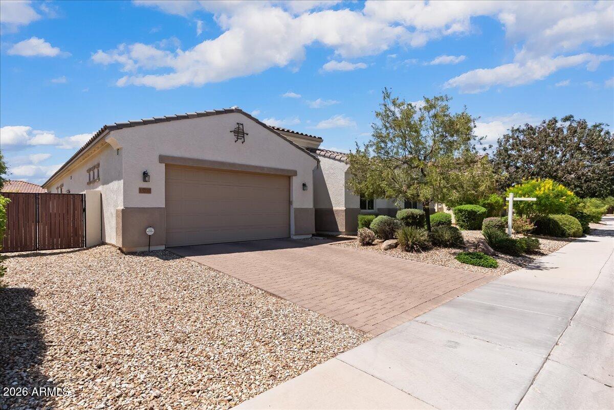 15737 W WILSHIRE Drive