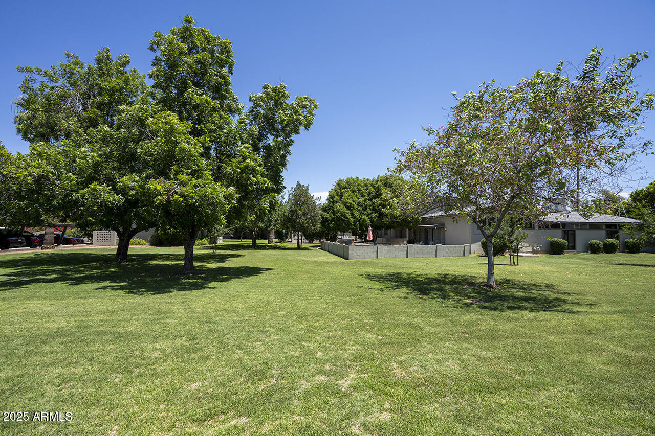 Phoenix, Arizona 85013, United States, 2 Bedrooms Bedrooms, ,2 BathroomsBathrooms,Residential,Active,152416