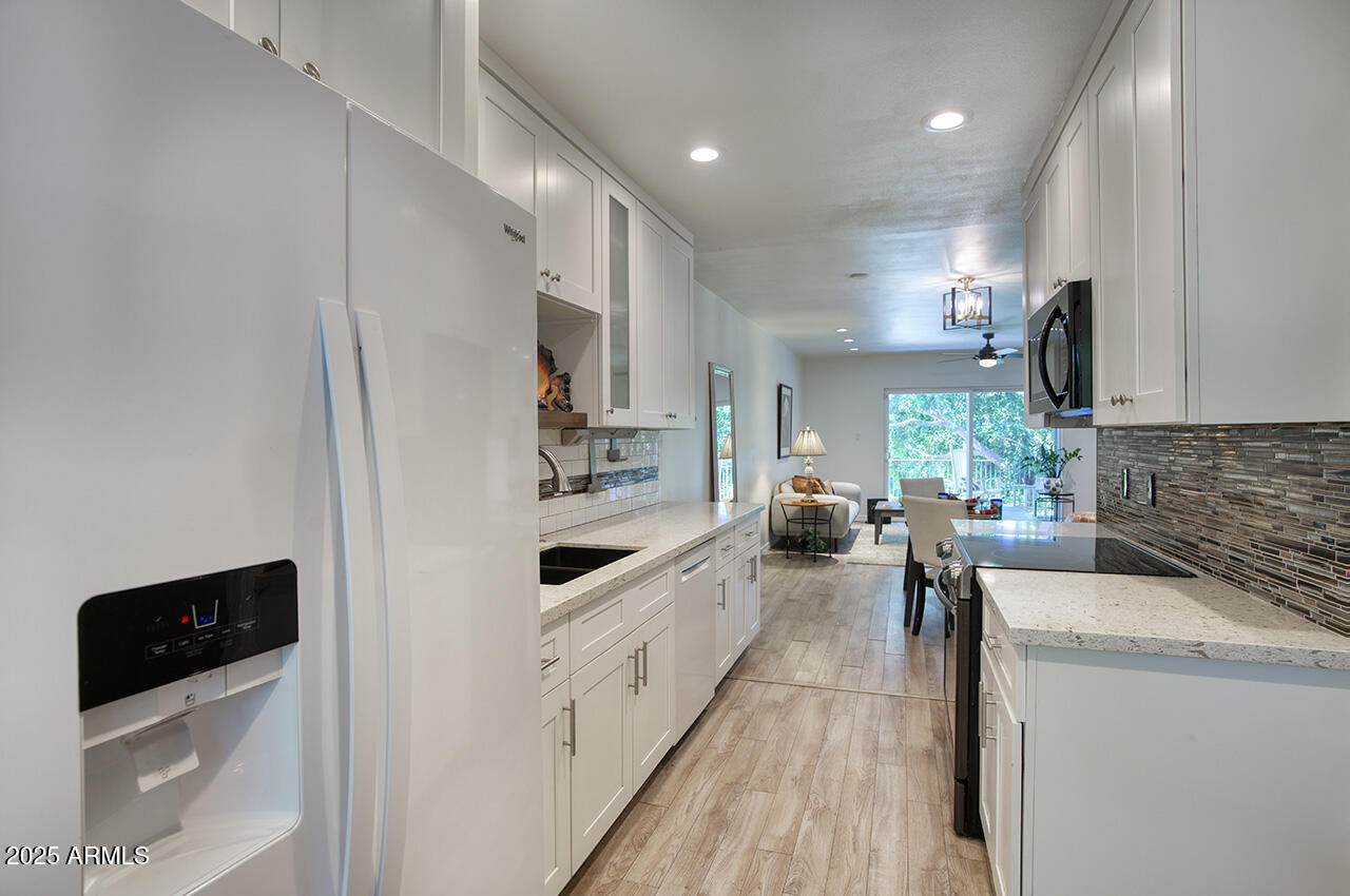 Phoenix, Arizona 85013, United States, 2 Bedrooms Bedrooms, ,2 BathroomsBathrooms,Residential,Active,152416