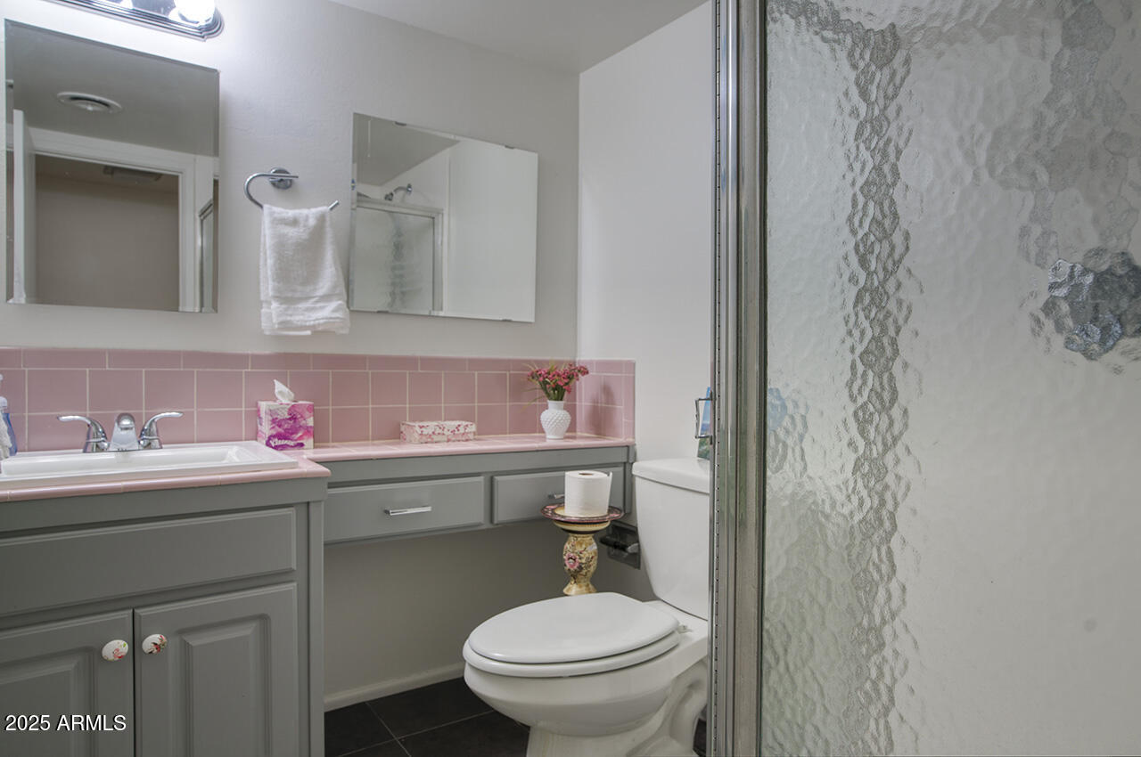 Phoenix, Arizona 85013, United States, 2 Bedrooms Bedrooms, ,2 BathroomsBathrooms,Residential,Active,152416