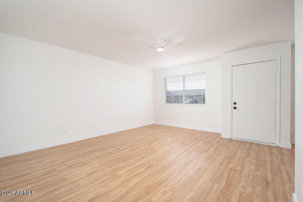 9638 W CINNABAR Avenue B