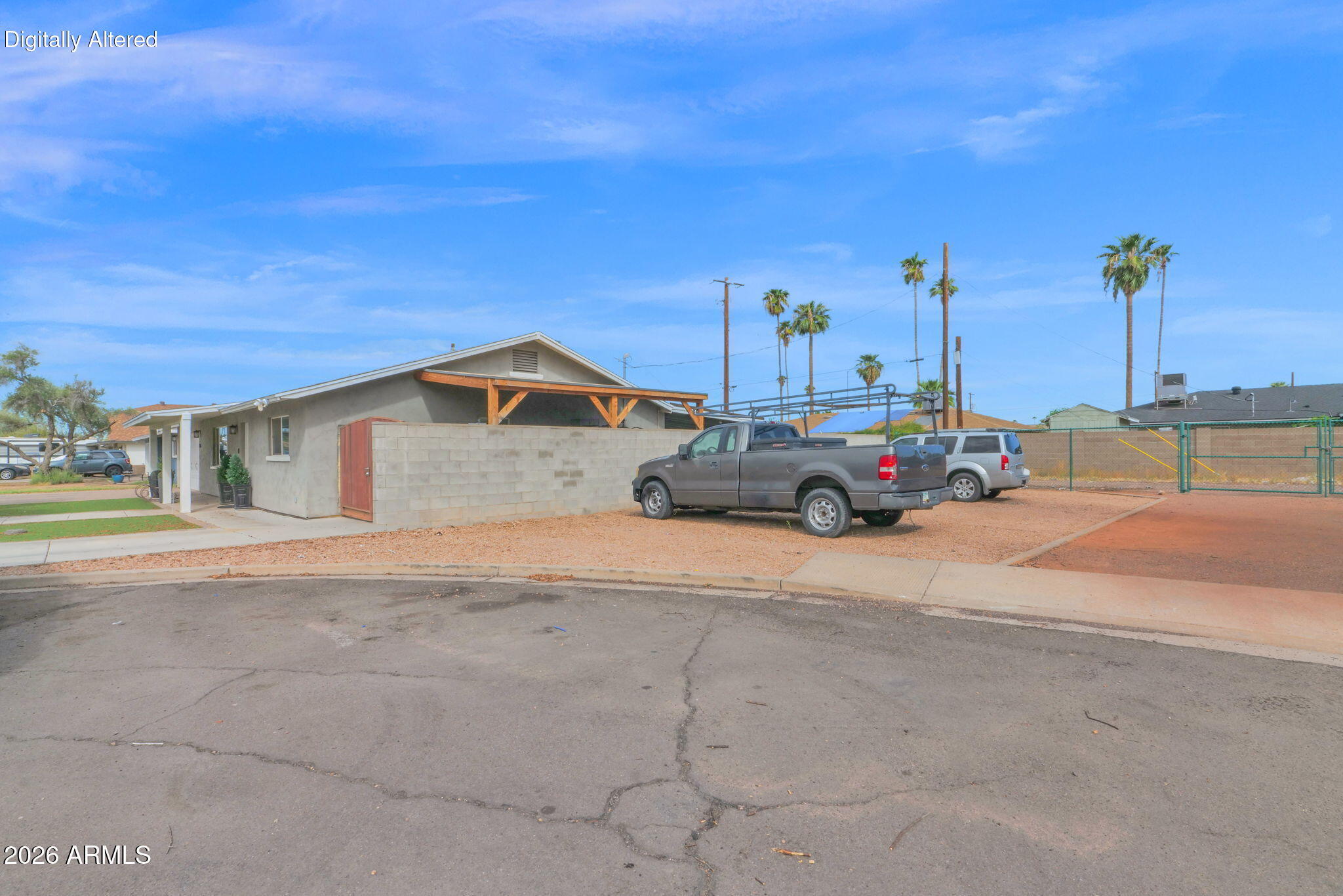 1946 E MARILYN Avenue