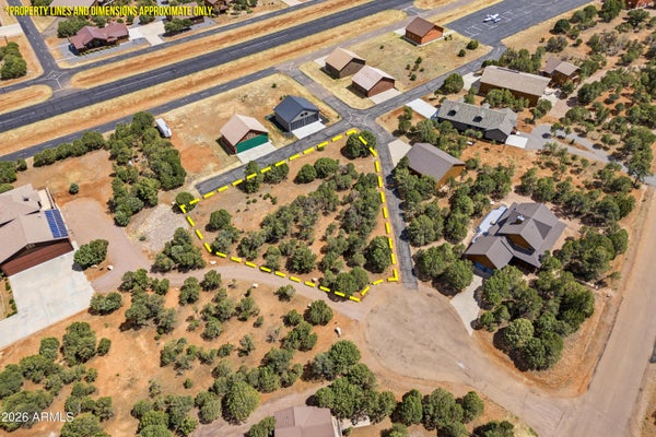 2323 KITFOX CIR # 238, OVERGAARD, AZ 85933 - Image e71dedc45a02e84a263aeaae5f7da821/3897106753
