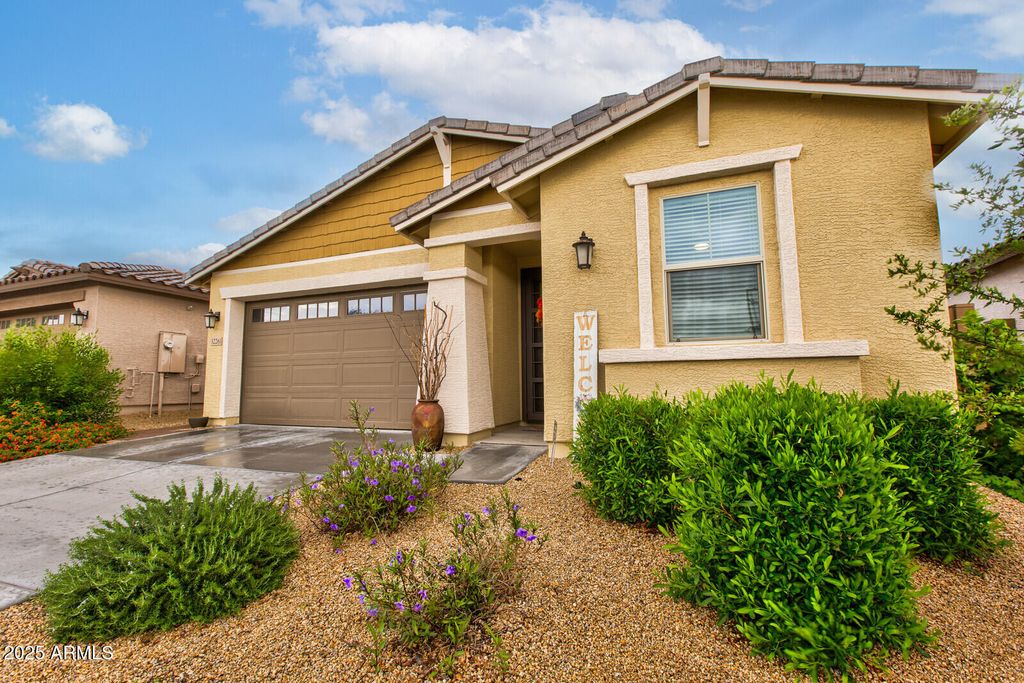 Photo of 32261 N 21st Drive, Phoenix, AZ 85085 (MLS # 6933641)