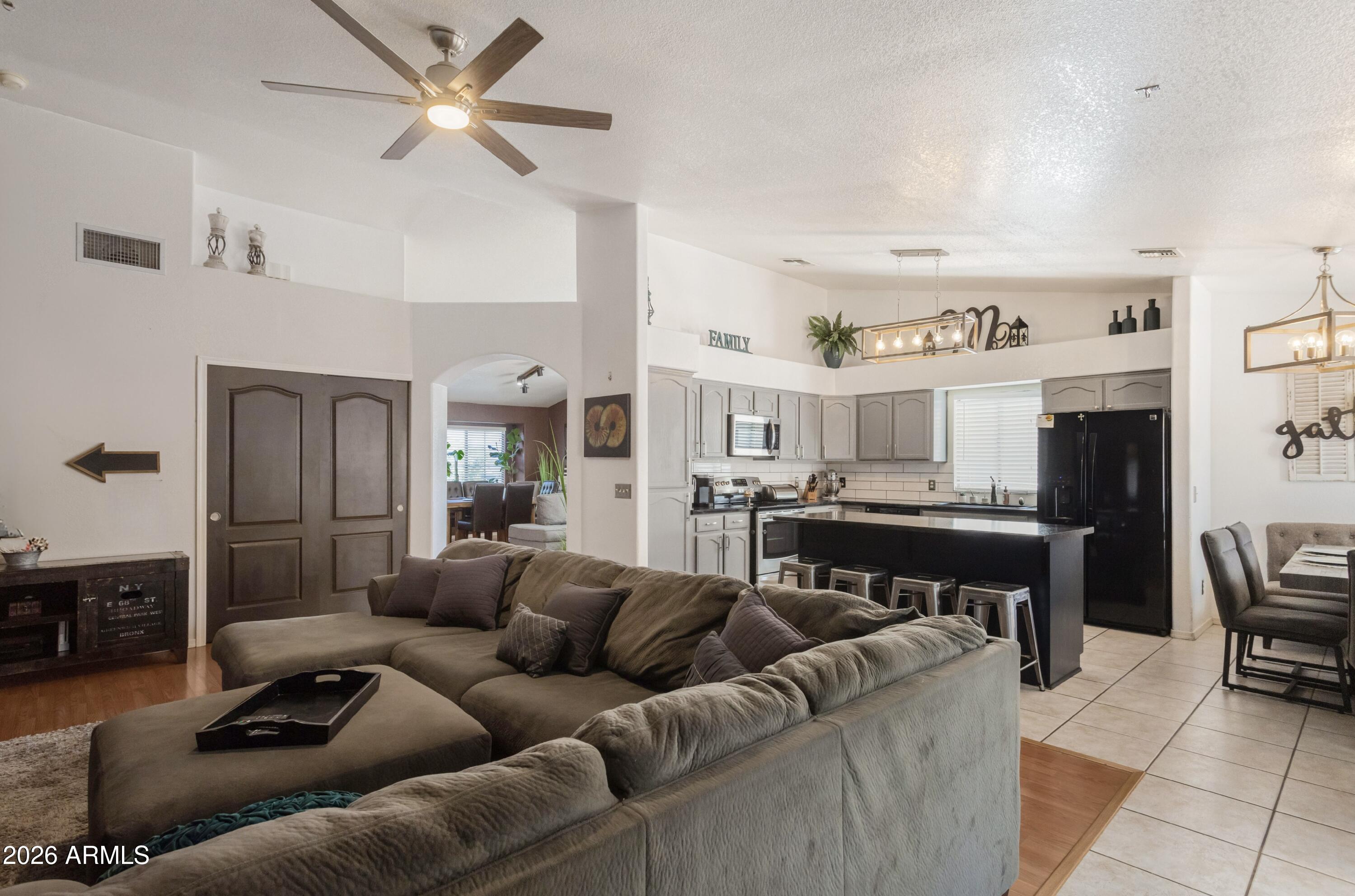CANYON DE FLORES PHASE 1A - Residential