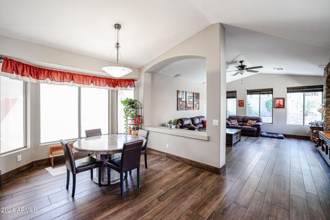 Single Family Residence in Glendale AZ 6992 Quail Avenue 20.jpg