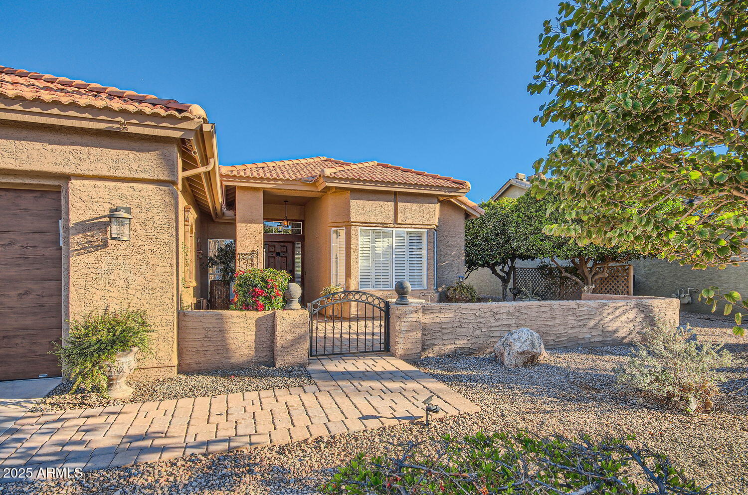 9130 E CRYSTAL Drive