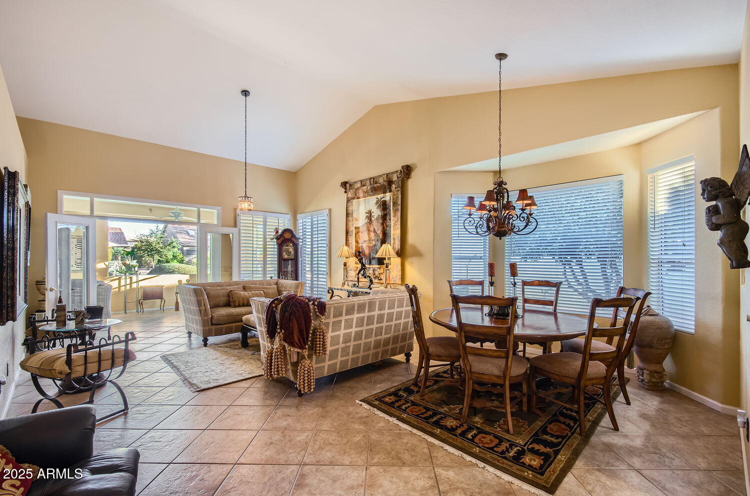 9130 E CRYSTAL Drive