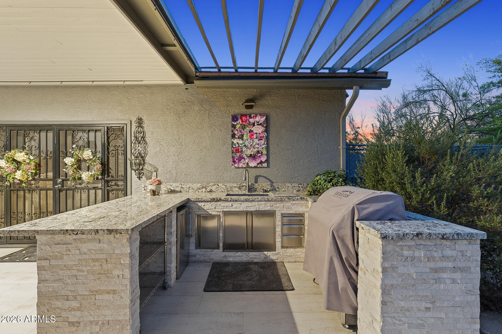 LA TIERRA PROMETIDA - Residential