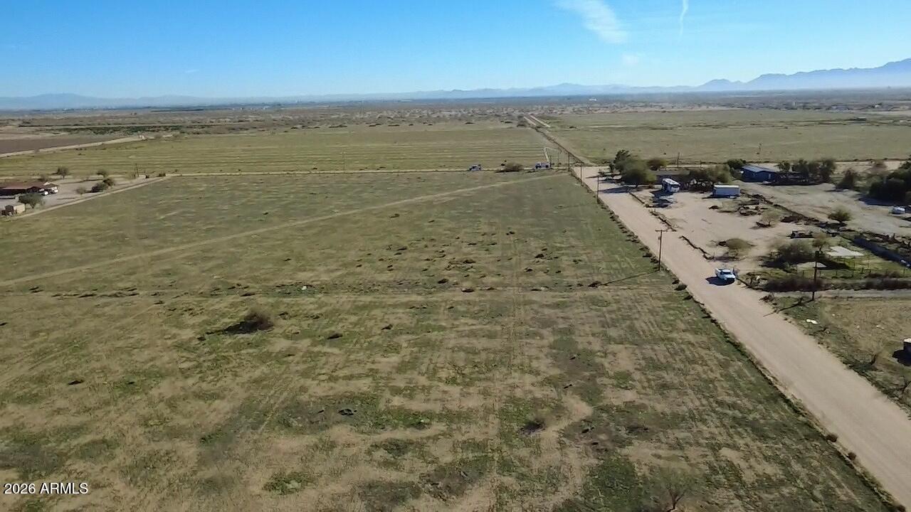 Toltec Buttes - Land