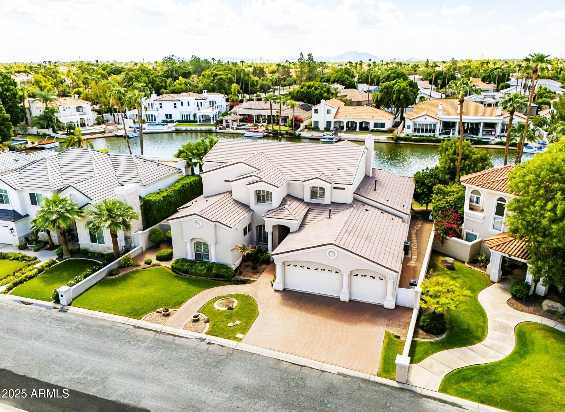 1511 E TREASURE COVE Drive