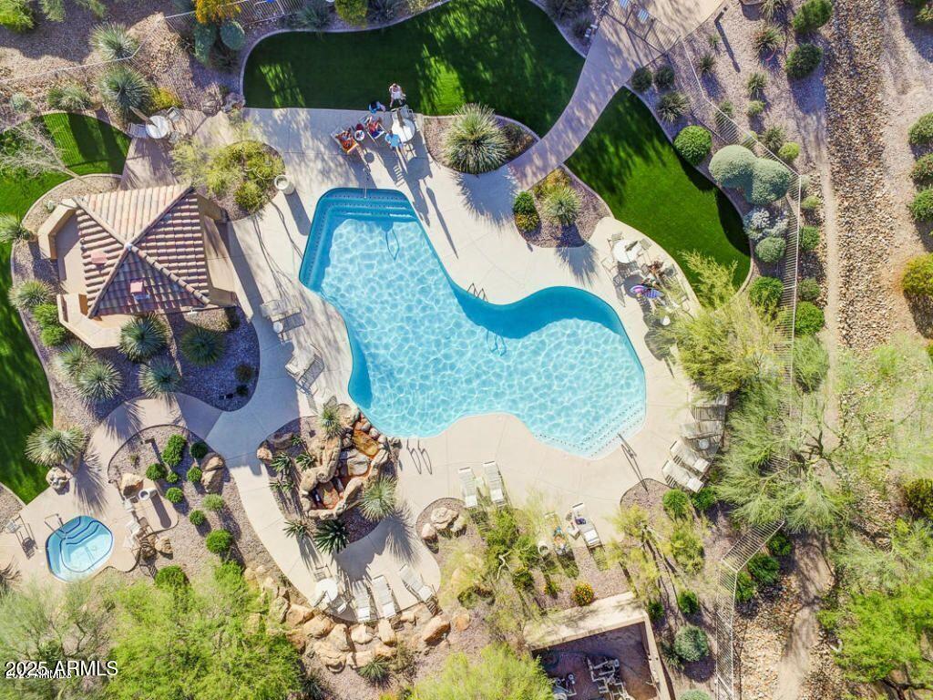 7445 E EAGLE CREST Drive 1015