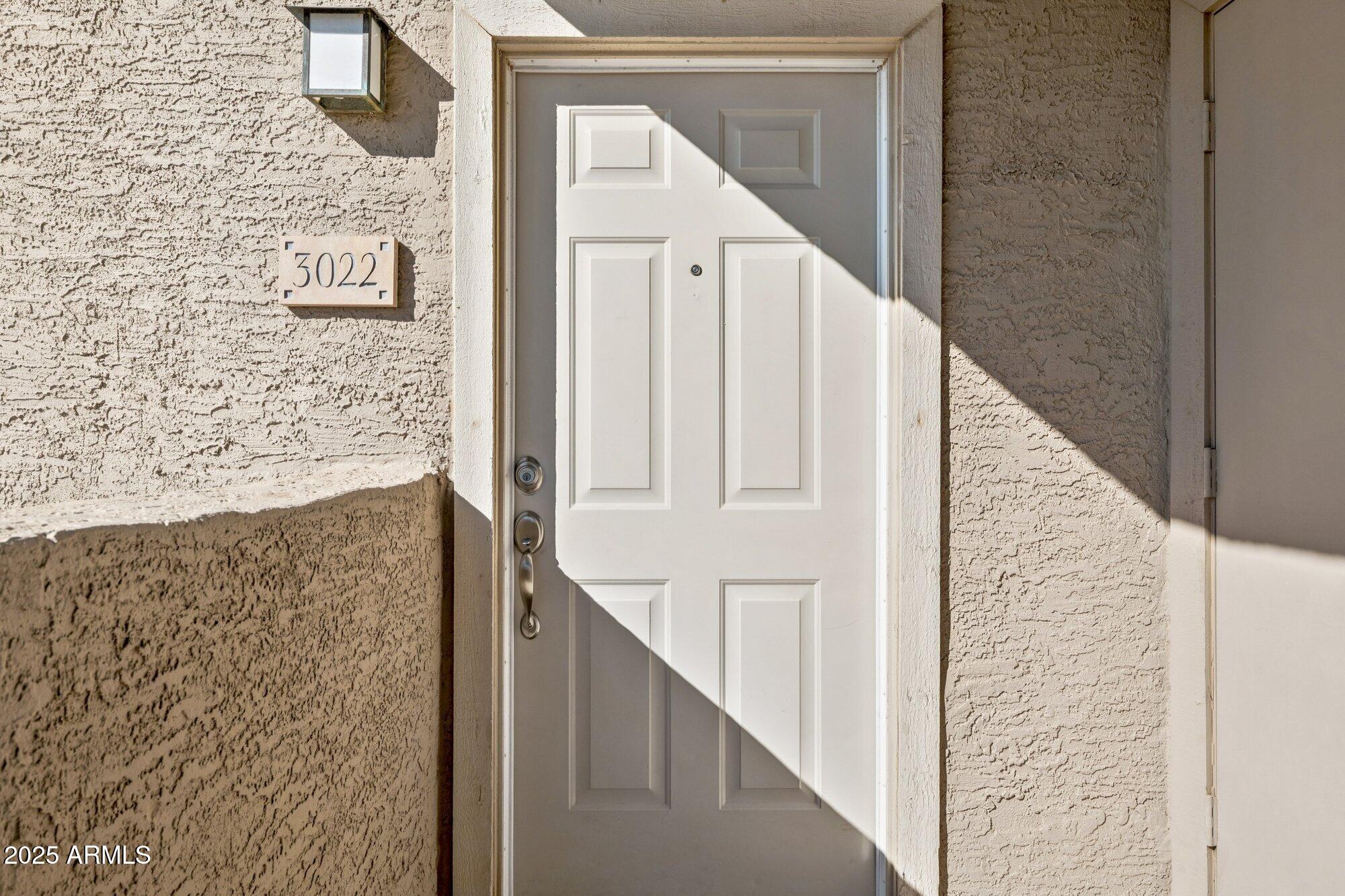 3830 E LAKEWOOD Parkway 3022