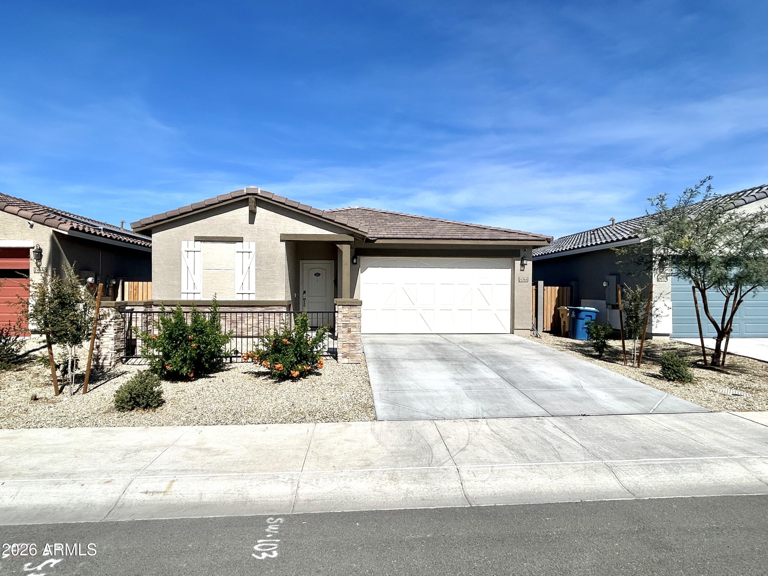 24166 W HOPI Street