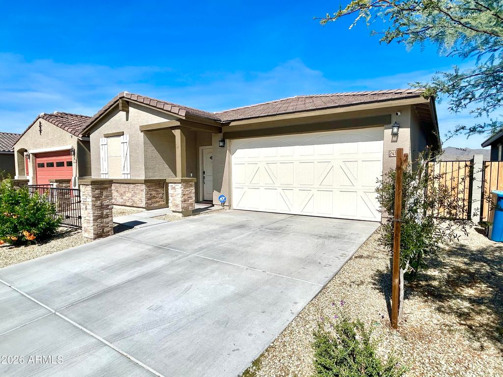 Photo of 24166 W Hopi Street, Buckeye, AZ 85326 (MLS # 6989715)