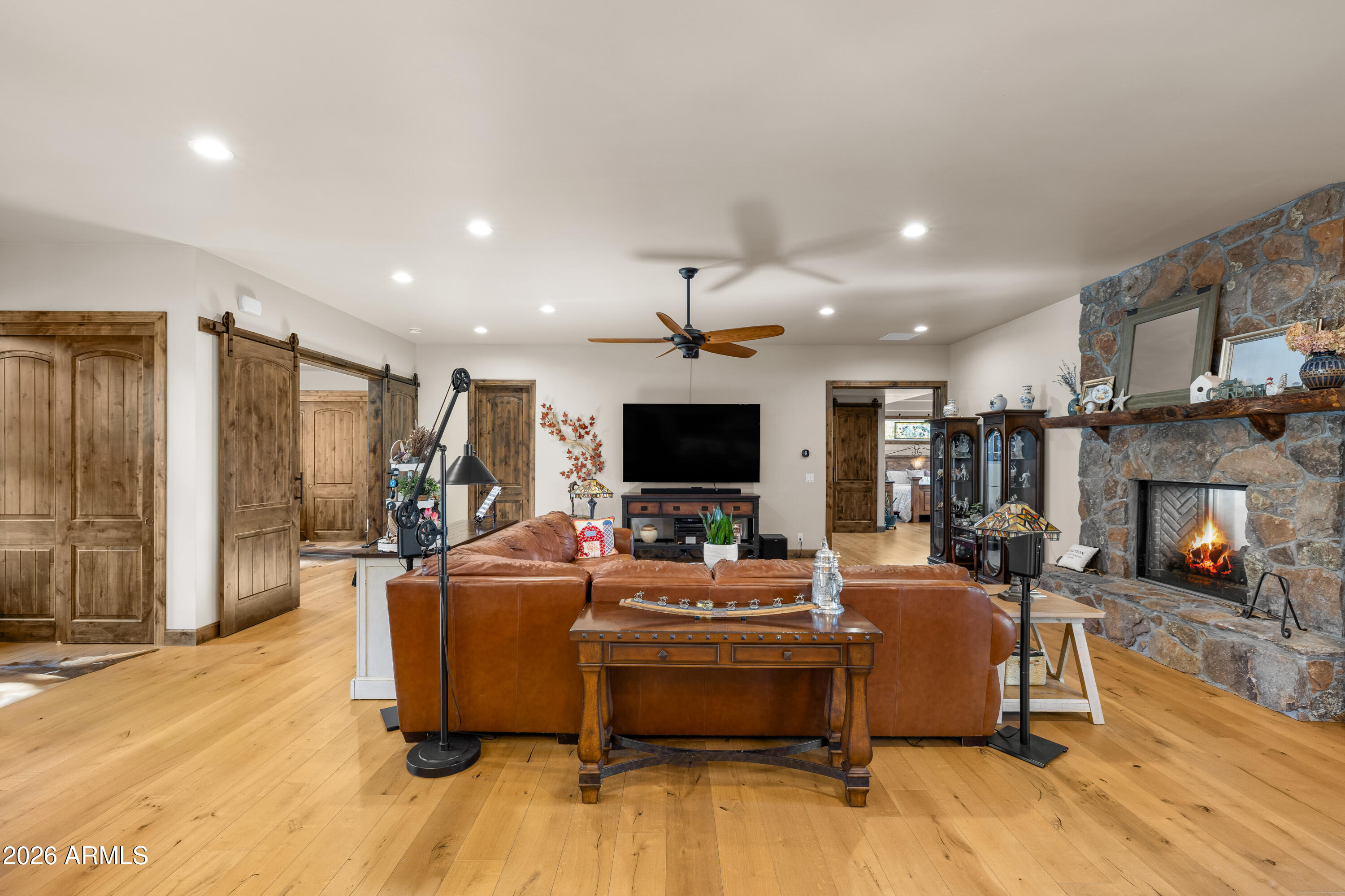 300 FAIRWAY Drive