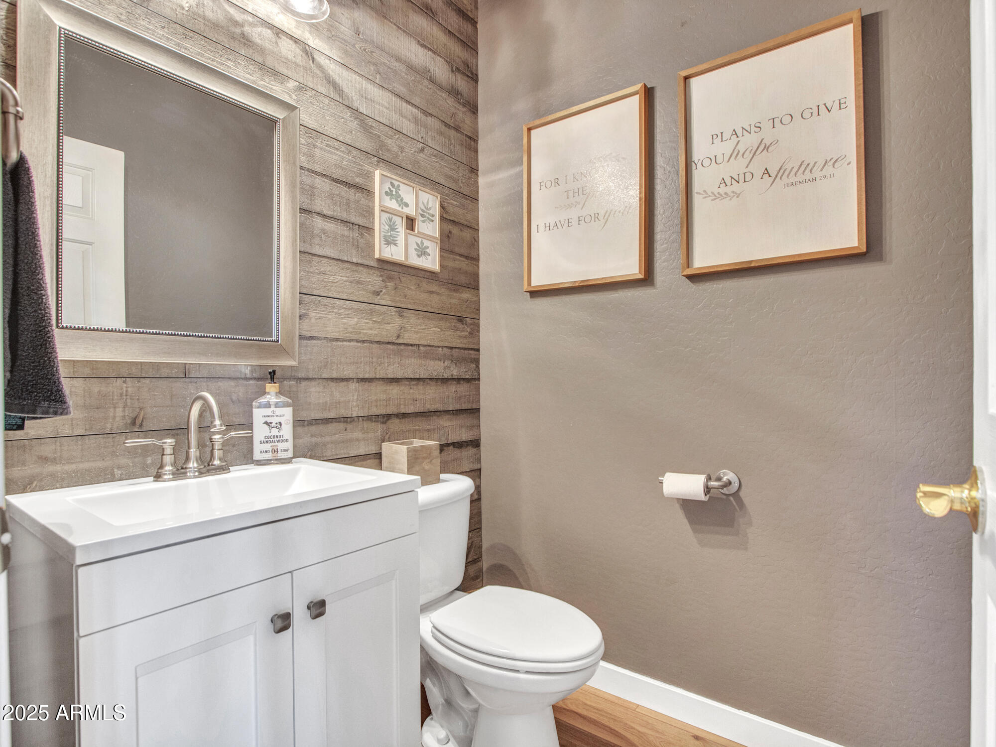 Anthem, Arizona 85086, United States, 4 Bedrooms Bedrooms, ,3 BathroomsBathrooms,Residential,Active,198467