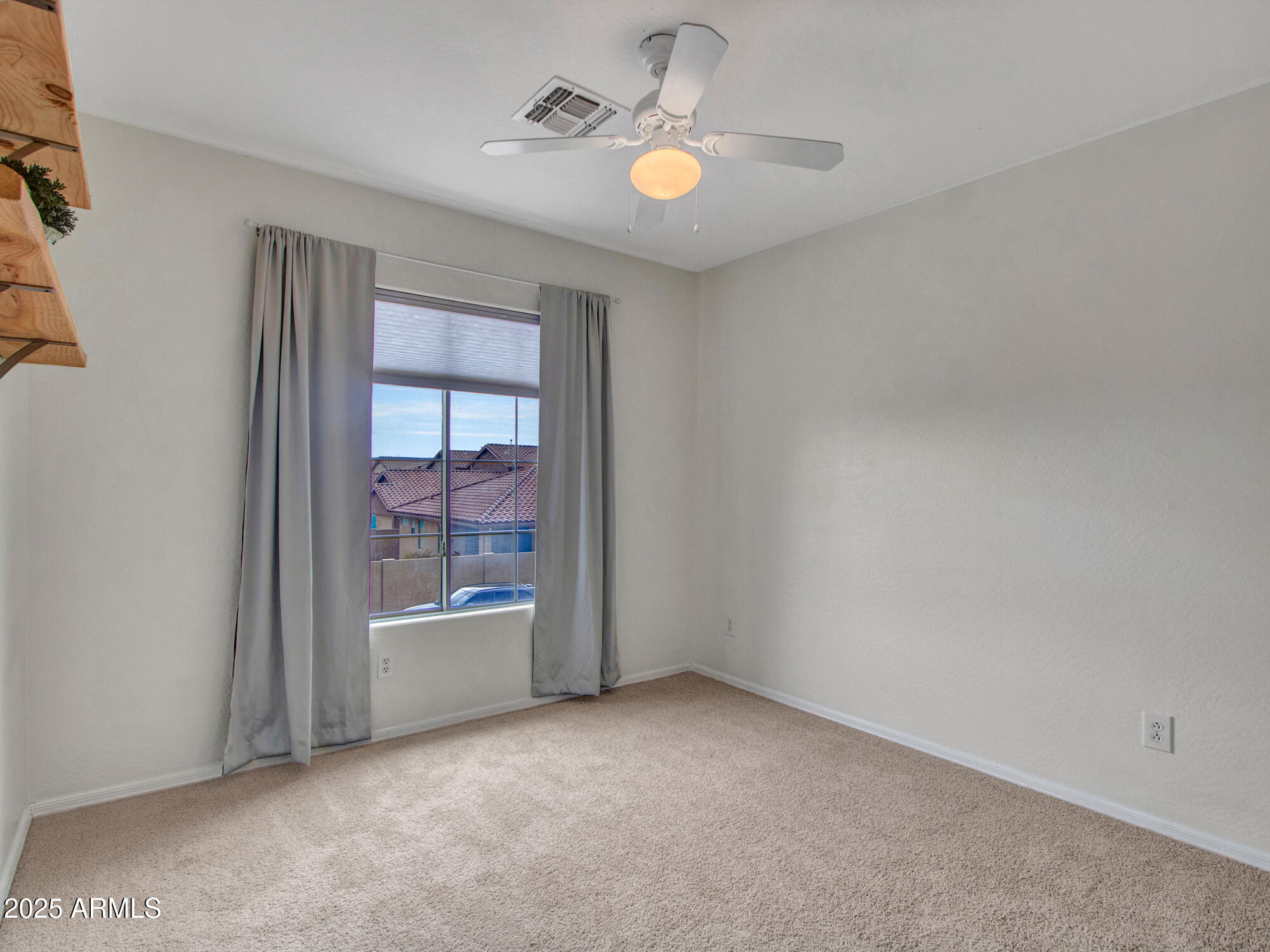 Anthem, Arizona 85086, United States, 4 Bedrooms Bedrooms, ,3 BathroomsBathrooms,Residential,Active,198467