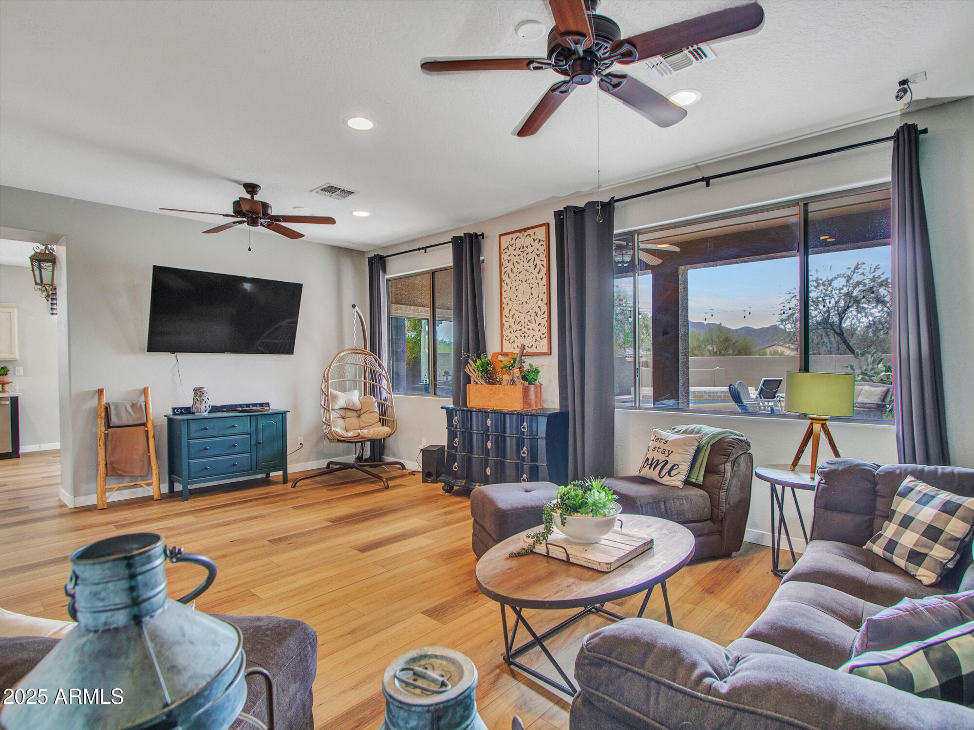 Anthem, Arizona 85086, United States, 4 Bedrooms Bedrooms, ,3 BathroomsBathrooms,Residential,Active,198467